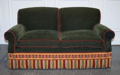 PETER DUDGEON BRITISH HANDMADE GREEN FABRiC HOWARD STYLE 2 SEATER SOFA RRP£10000