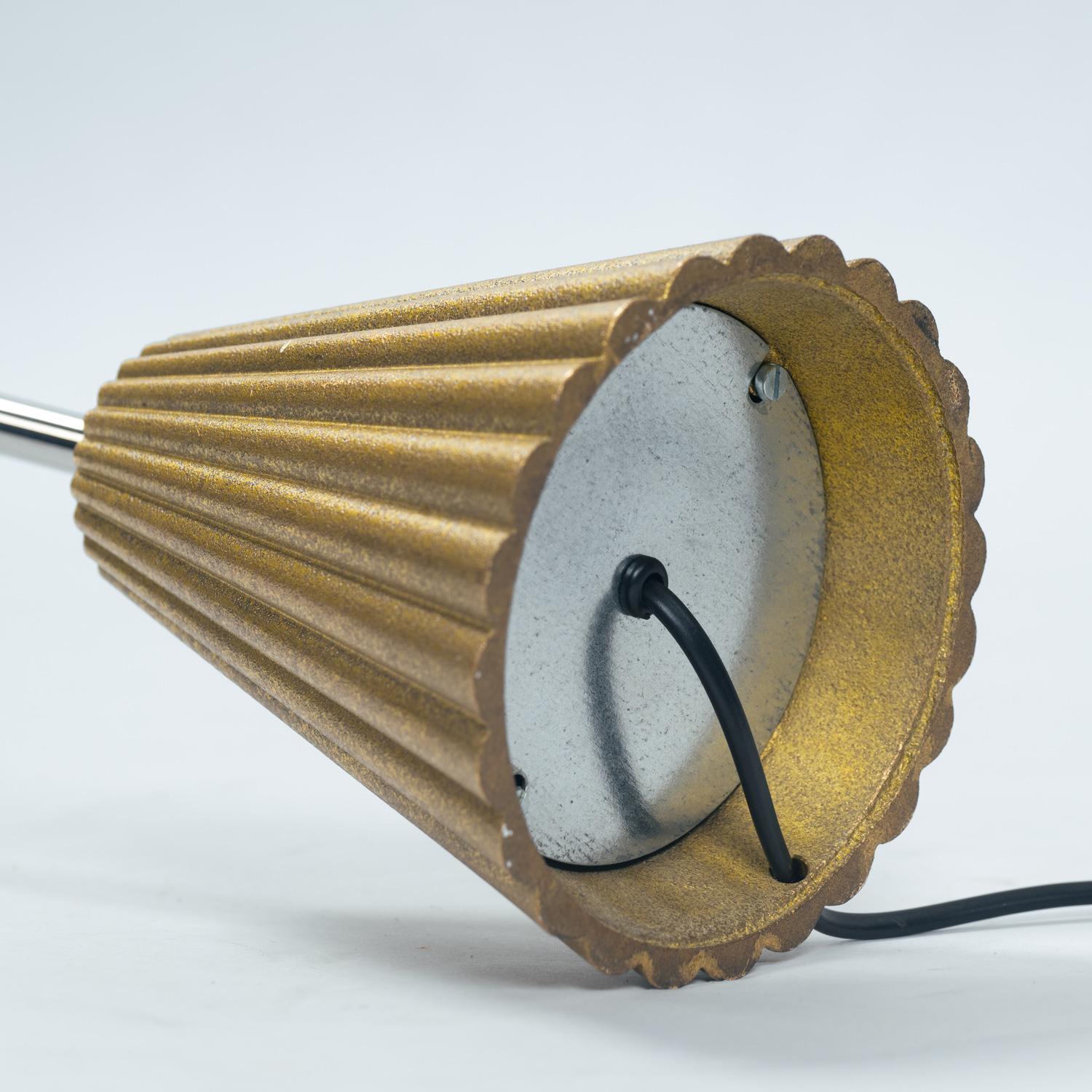 Stehlampen aus Messing mit Messingbeschlägen von Peter Ghyczy, 2er-Set, Niederlande, 1980er Jahre im Angebot 5