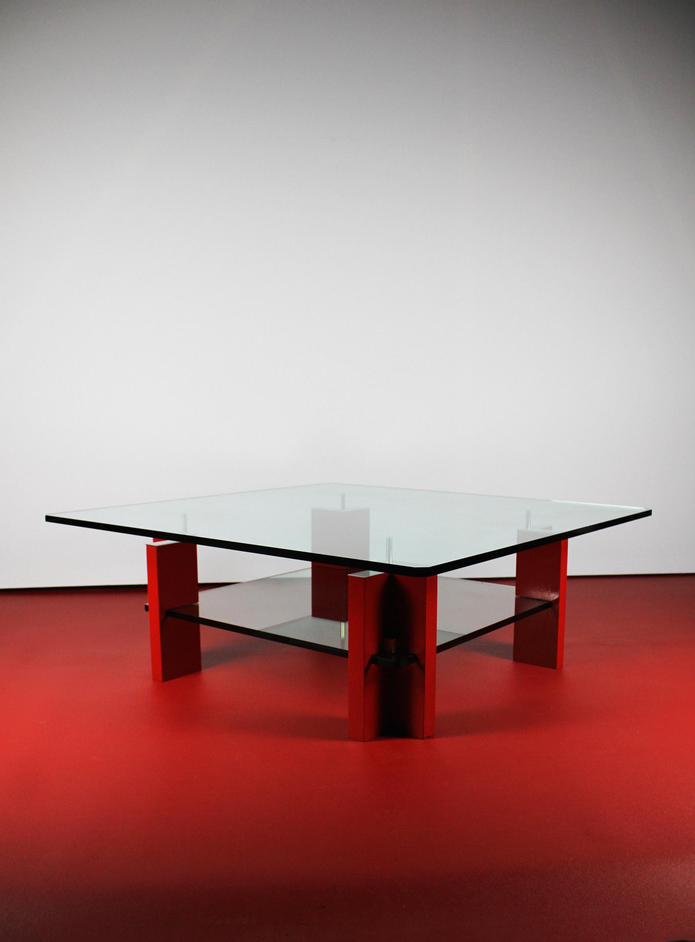 Dutch Peter Ghyczy Coffee Table T 57D Vintage Red Oak Smoked Glass 1970's Netherlands For Sale