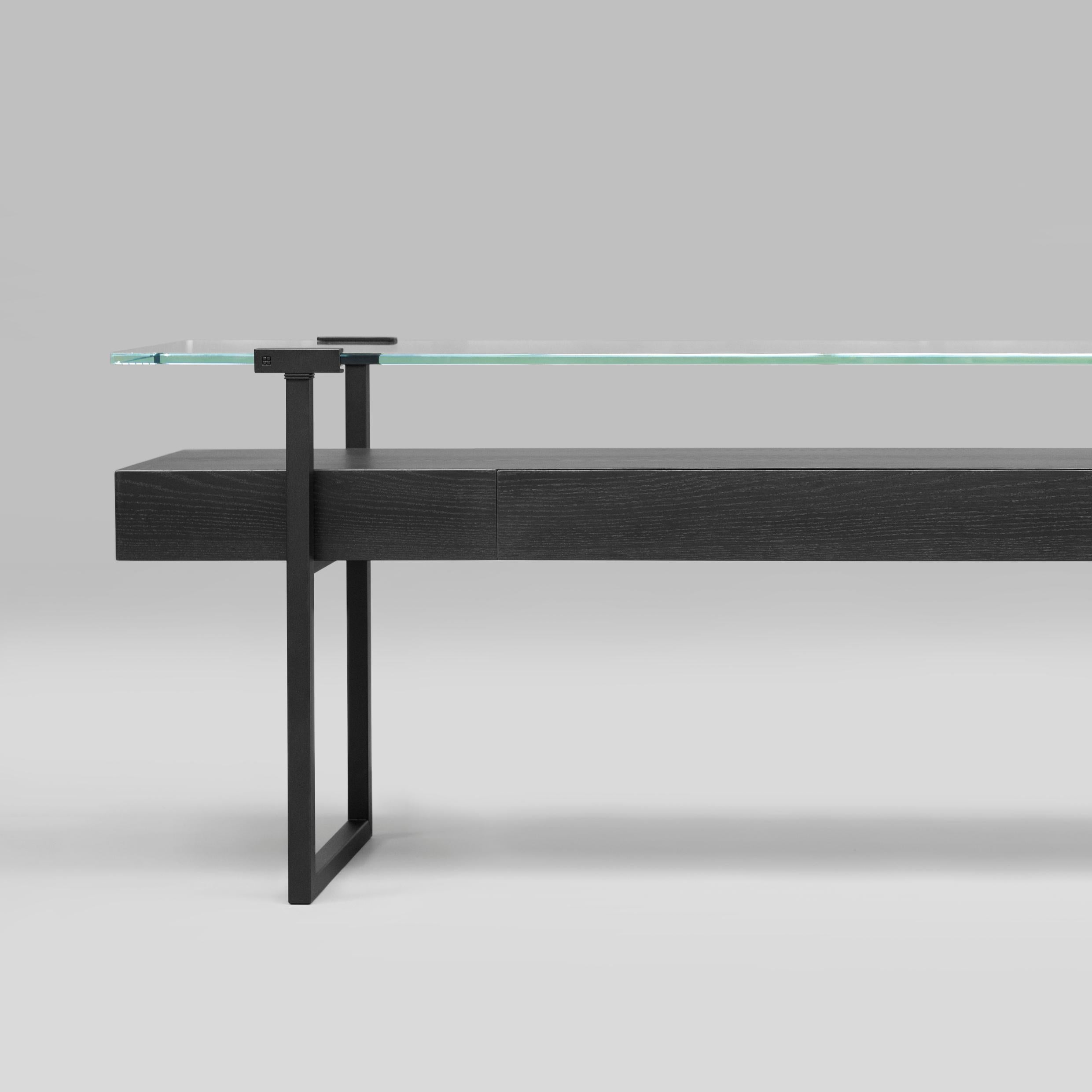 Minimalist Peter Ghyczy Console Table Pioneer Tron ‘T54/3L’ Charcoal / Oak /  Clear Glass