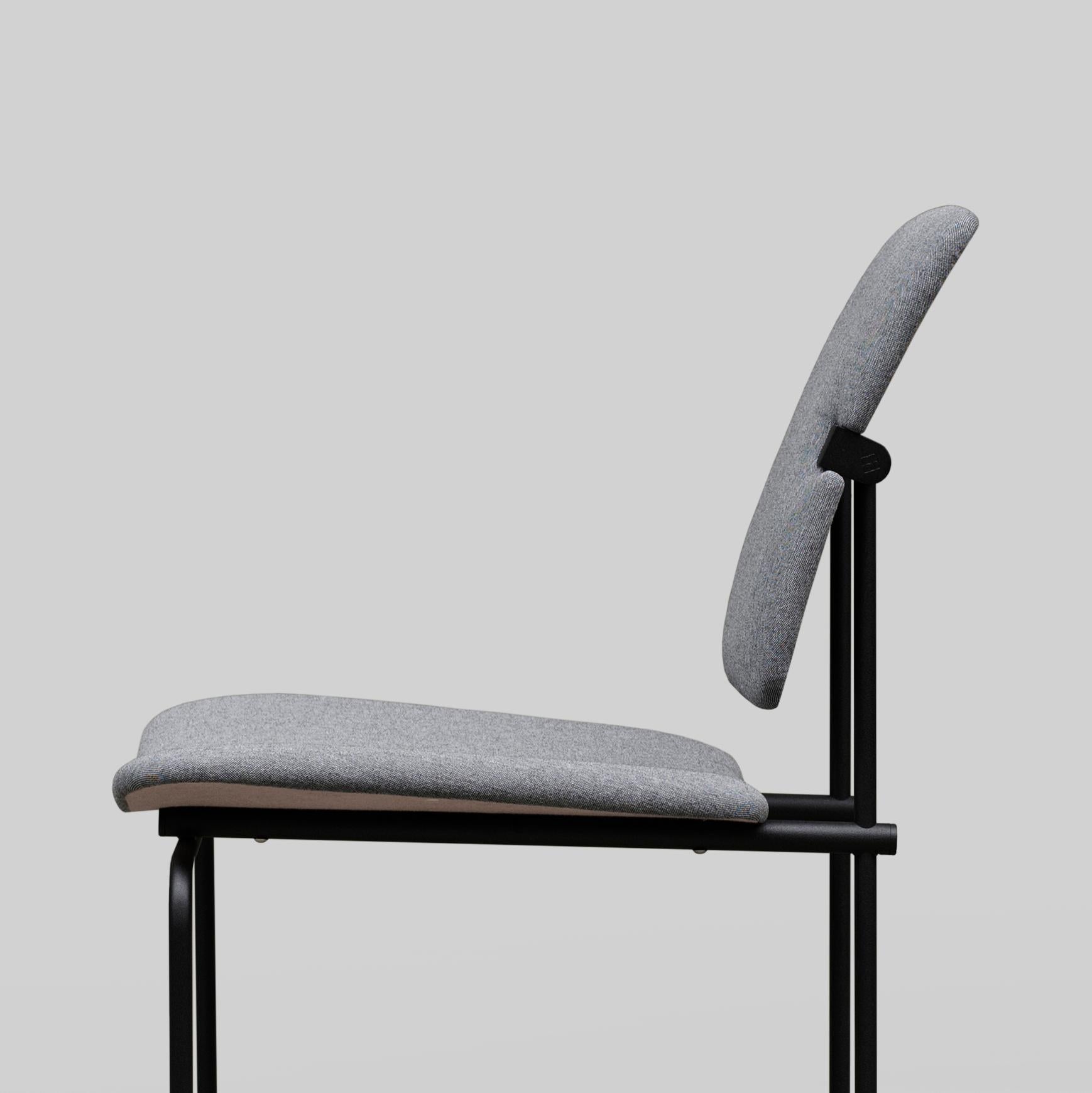 Powder-Coated Peter Ghyczy Chair Urban Jodie 'S02' Charcoal / Grey Fabric