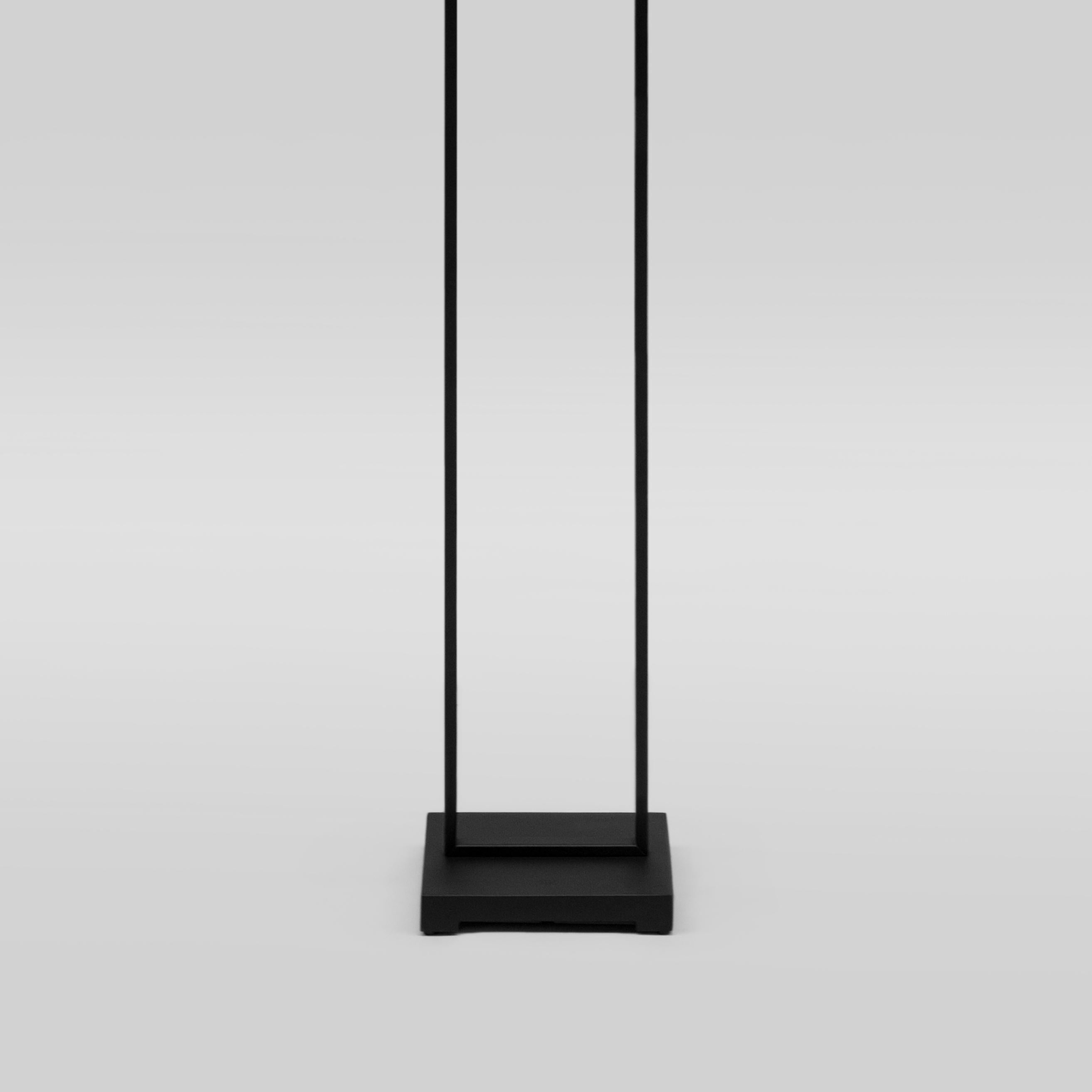 Peter Ghyczy Floor Lamp Urban Lotis 'MW24' Charcoal / Silk Black In New Condition In Barcelona, Barcelona