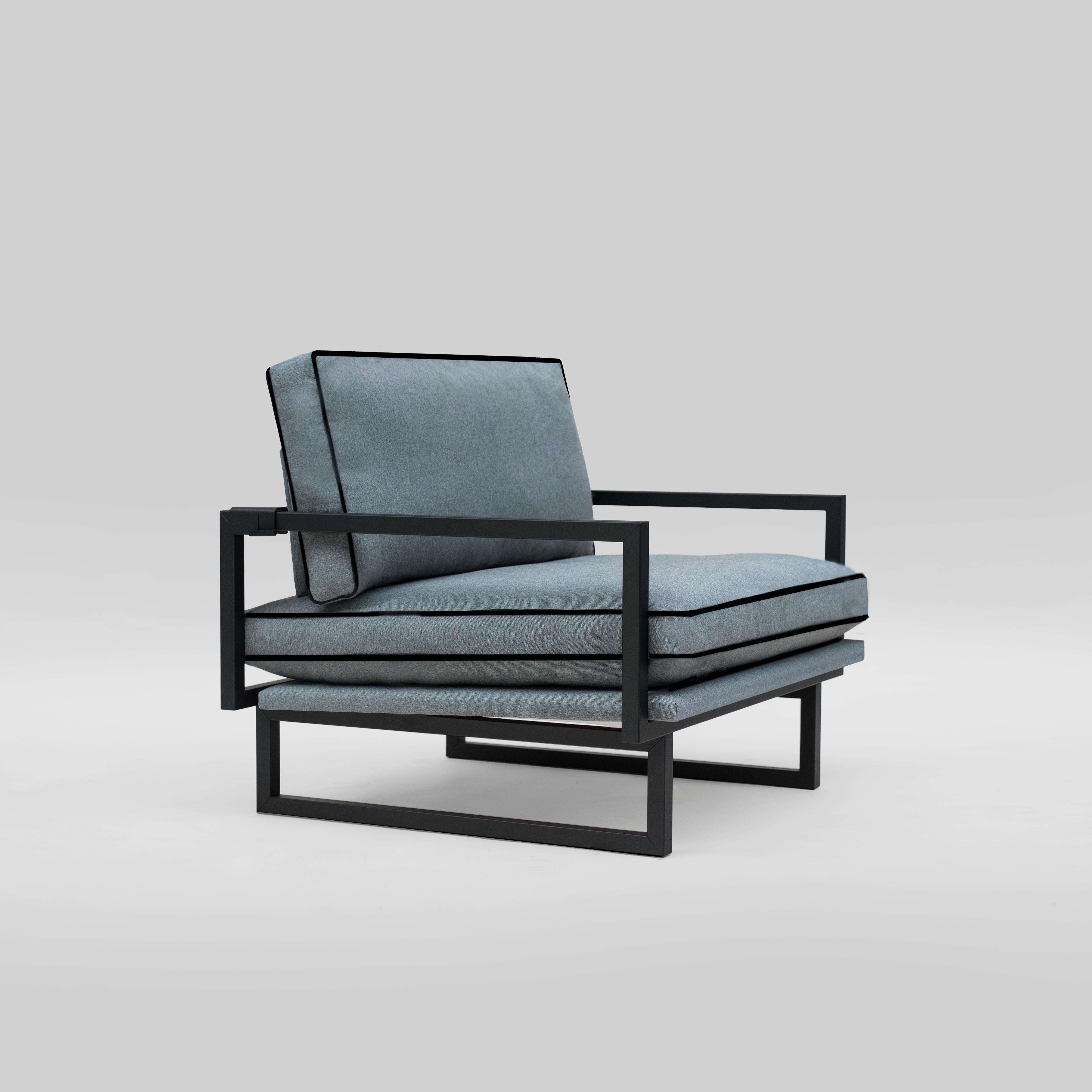 Armchair designed by Peter Ghyczy in 2009.
Manufactured by Ghyczy (Netherlands)

This armchair has an airy and light weight architectural construction. The GP01 is designed with an adjustable backrest, which allows to adjust the seat