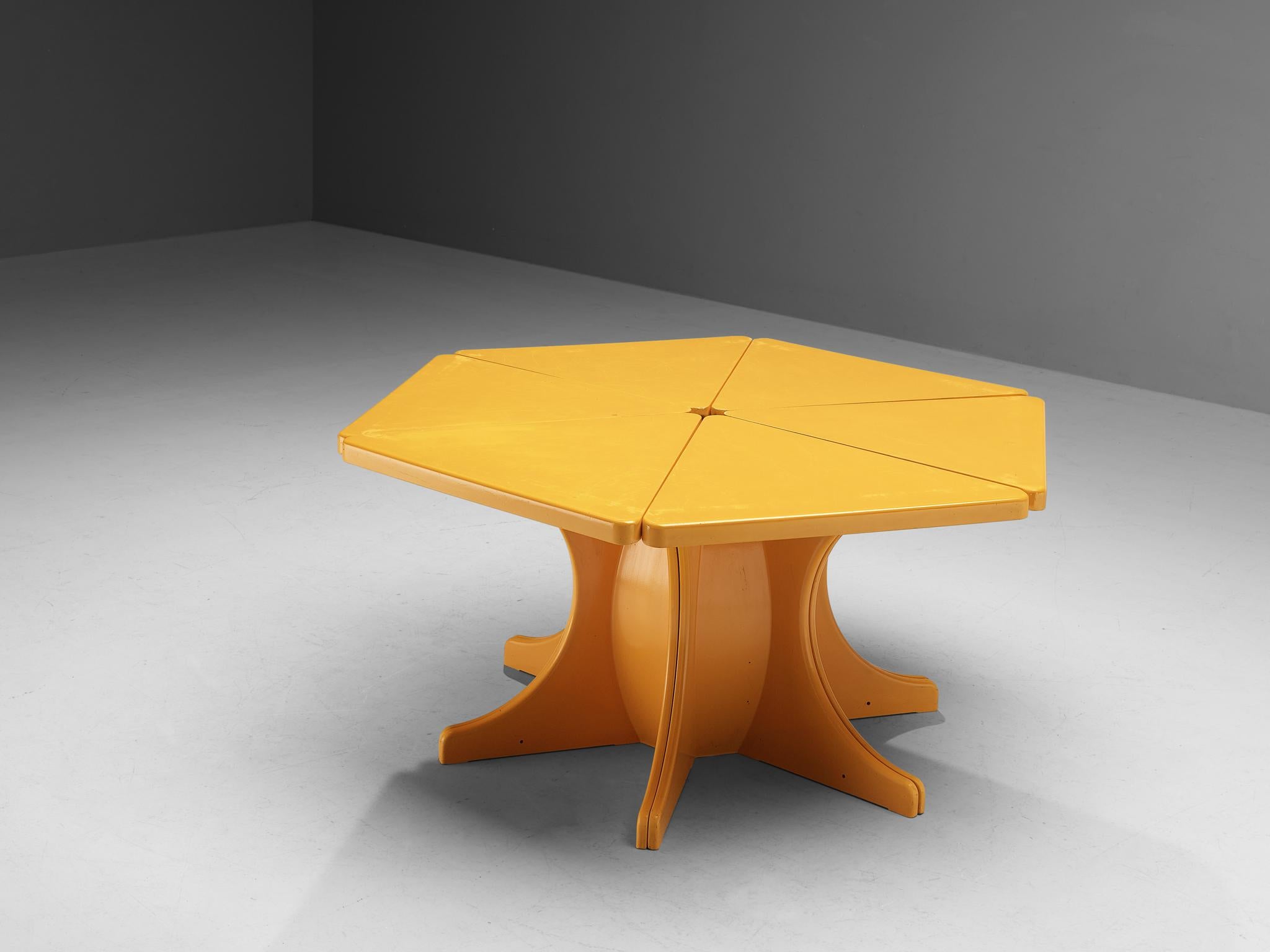 Peter Ghyczy for Form + Life Collection, set of six tables model ‘Triangel’, lacquered polyurethane, Germany, 1968-1971

This extremely rare set of tables is designed by Peter Ghyczy (1940-2022), who is particularly known for his creation of the