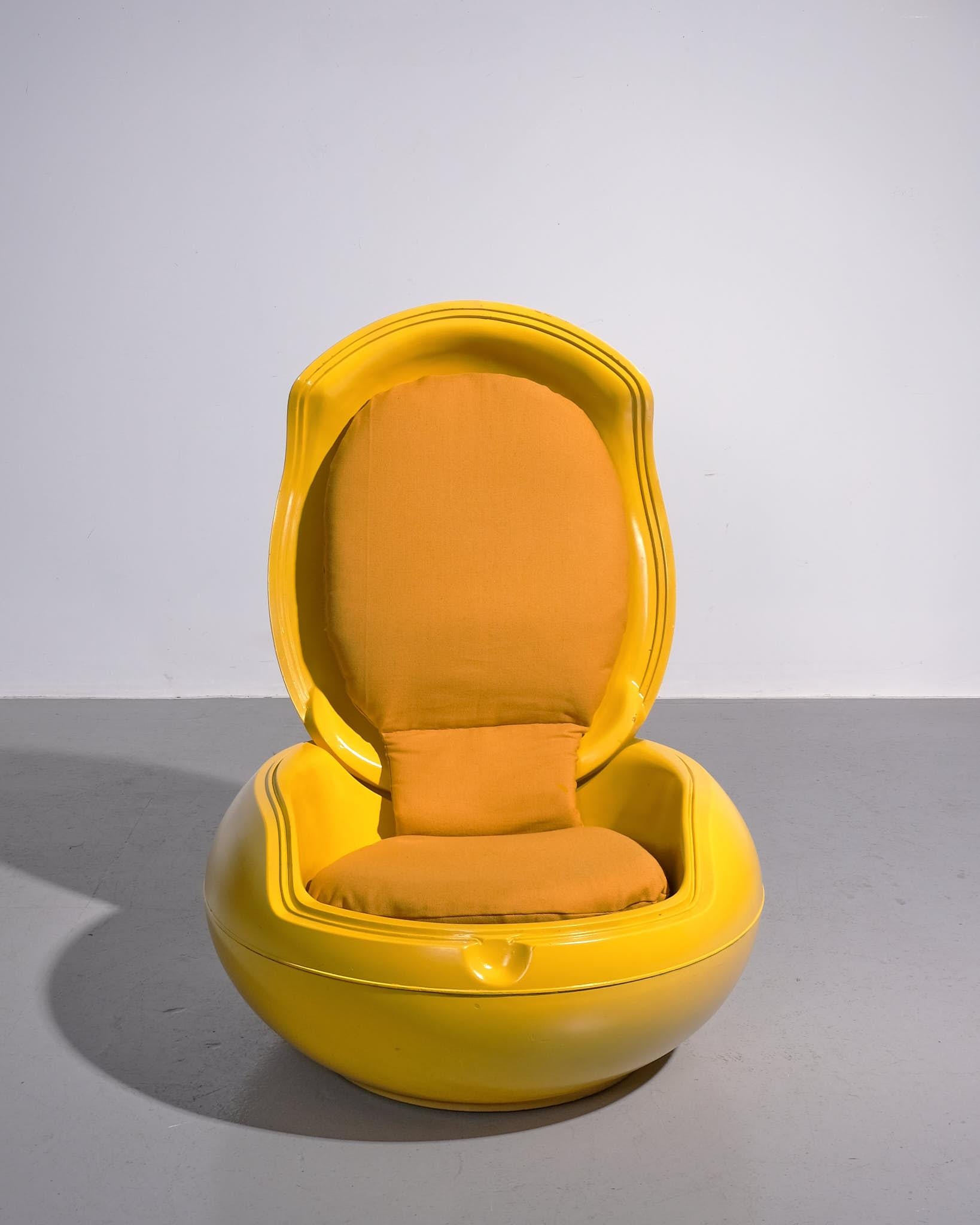 Peter Ghyczy: 'Garden Egg' Chair for Reuters, c.1960s

Designed by Peter Ghyczy in the 1960s for Reuters, the 'Garden Egg' Chair is an iconic piece of mid-century design. Featuring a yellow molded plastic shell and polyester upholstery, this