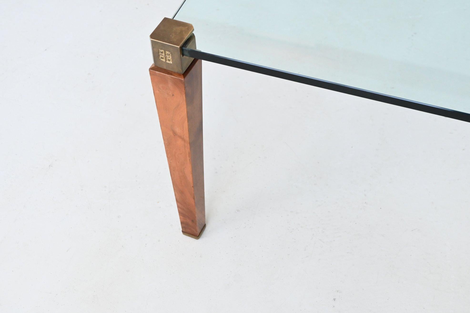 Peter Ghyczy mesa de centro cuadrada latón y cristal Países Bajos 1970 en venta 1