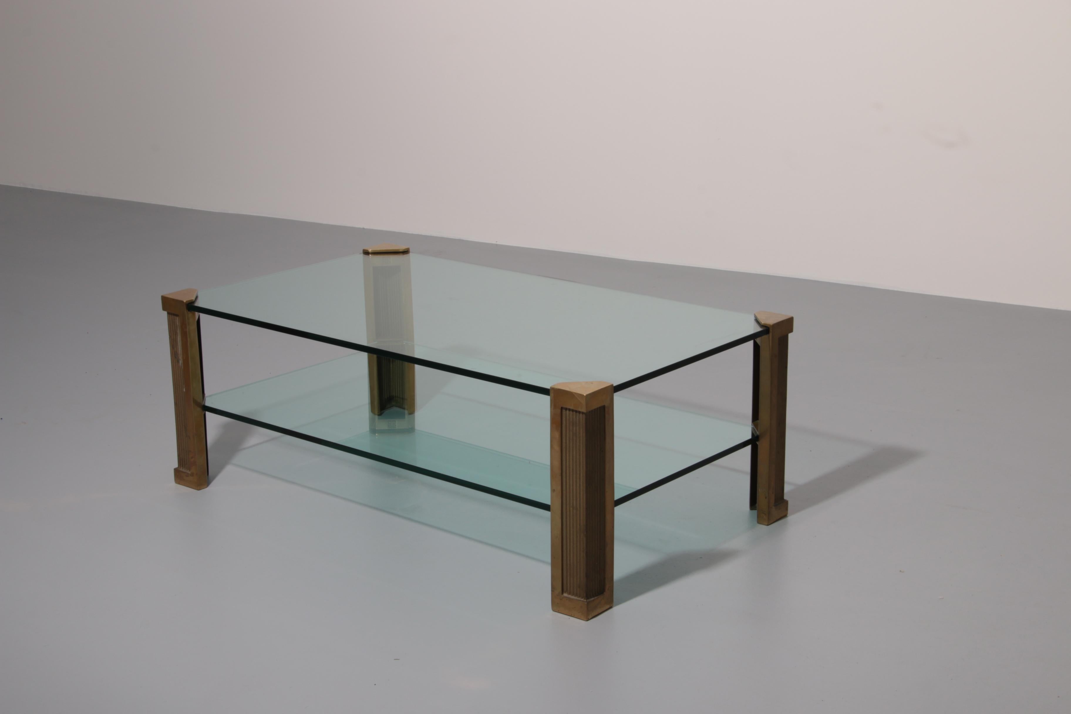 Table de salon en laiton modèle T14D 1970 Design néerlandais Peter Ghyzcy en vente 6