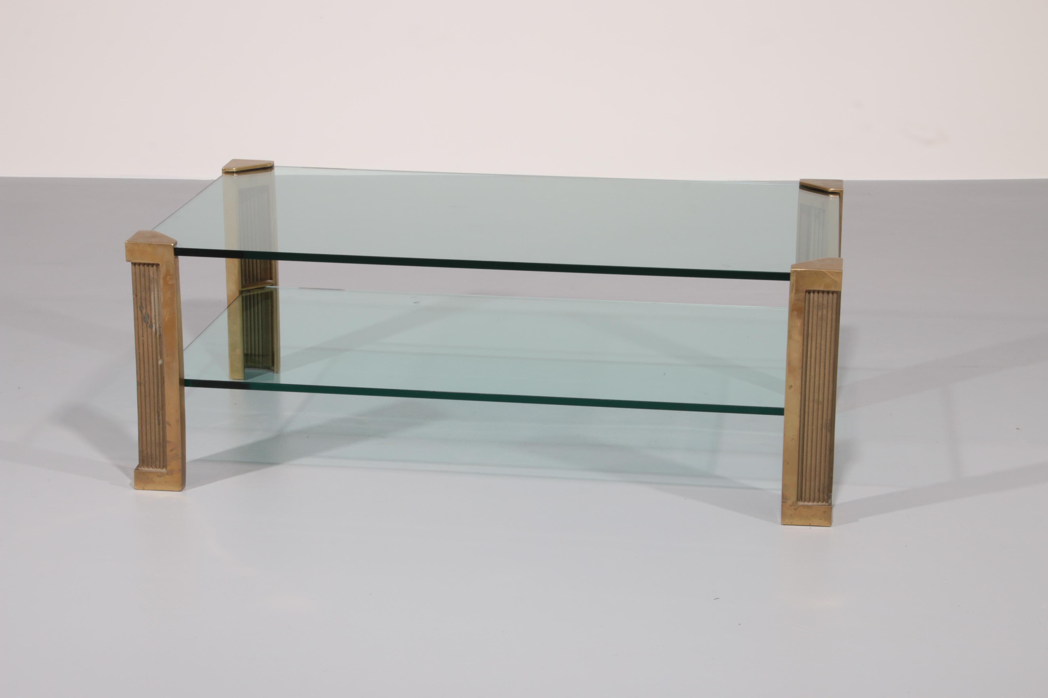 Table de salon en laiton modèle T14D 1970 Design néerlandais Peter Ghyzcy en vente 9