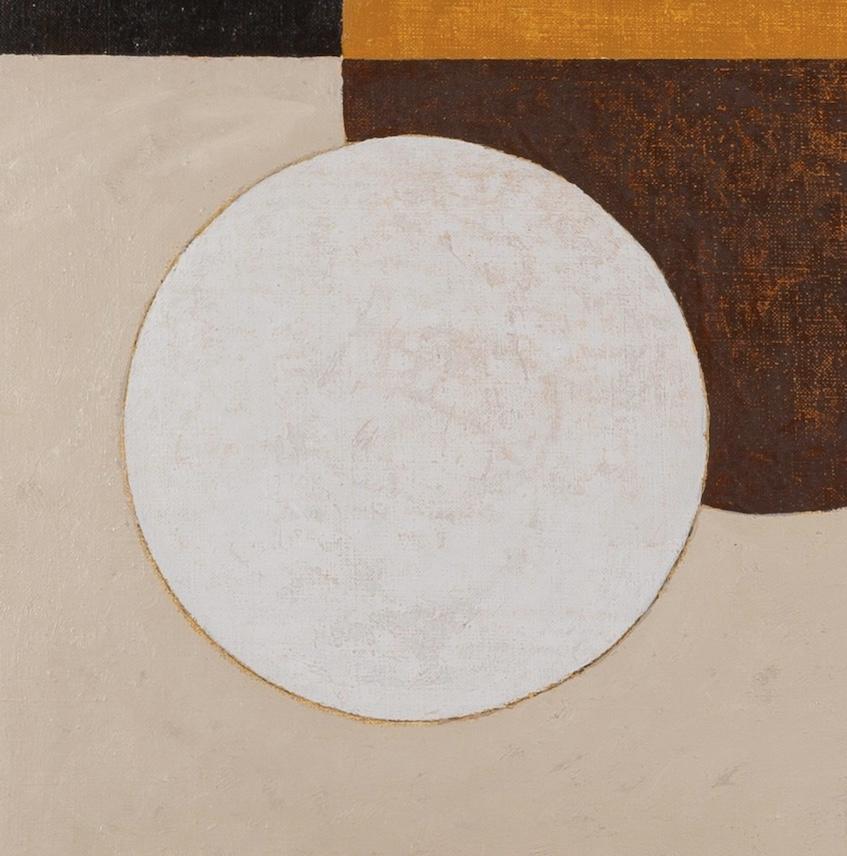 20-86 Agosto - Olio su tela del XX secolo Pittura geometrica astratta a forma di cerchio - Abstract Painting Beige di Peter Haigh