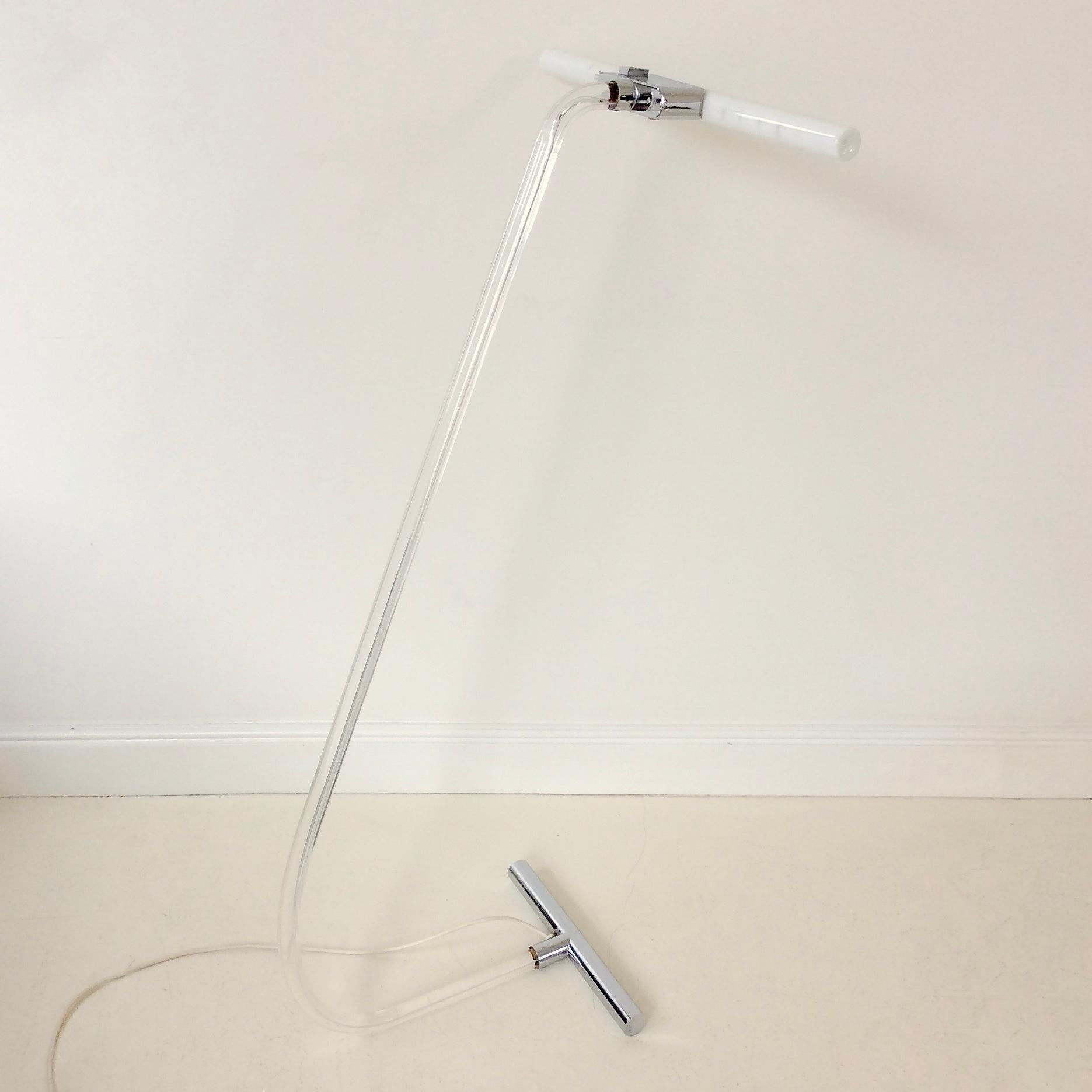 Peter Hamburger Lucite Floor Lamp for Knoll, circa 1970 For Sale 10