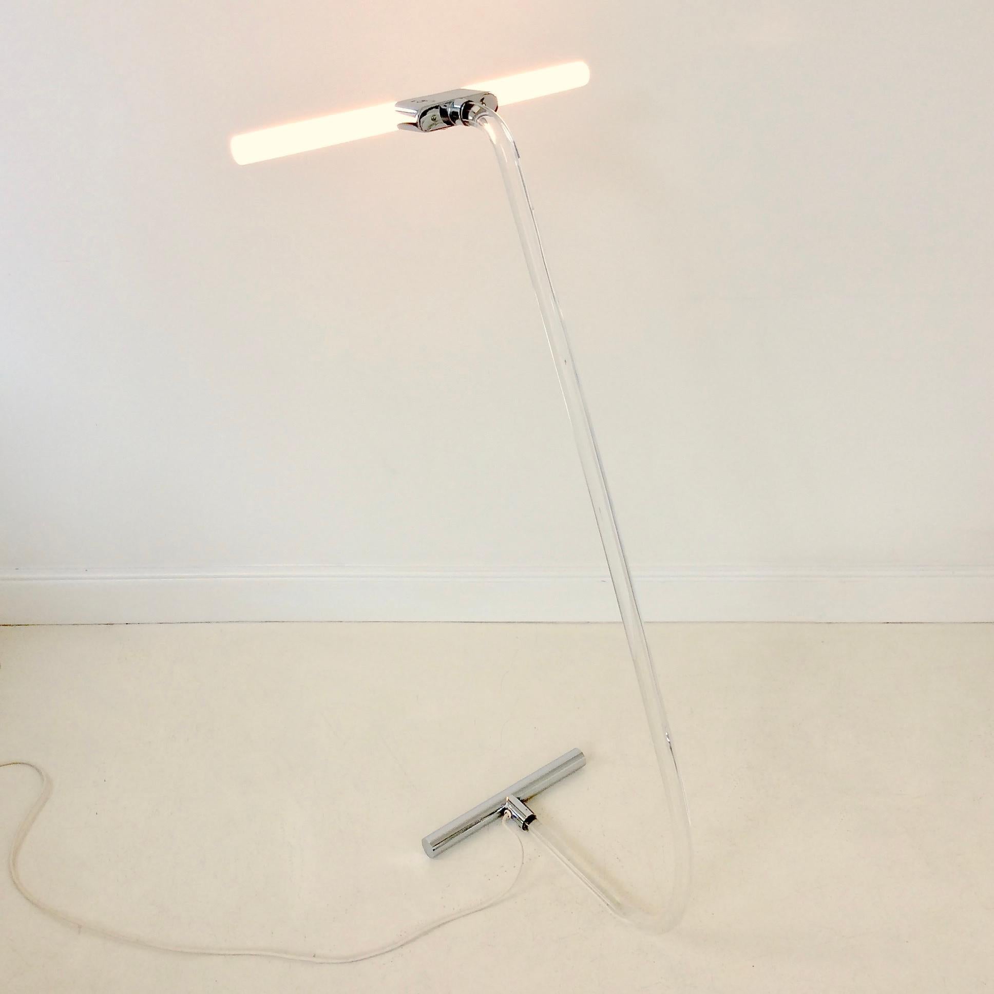 American Peter Hamburger Lucite Floor Lamp for Knoll, circa 1970 For Sale