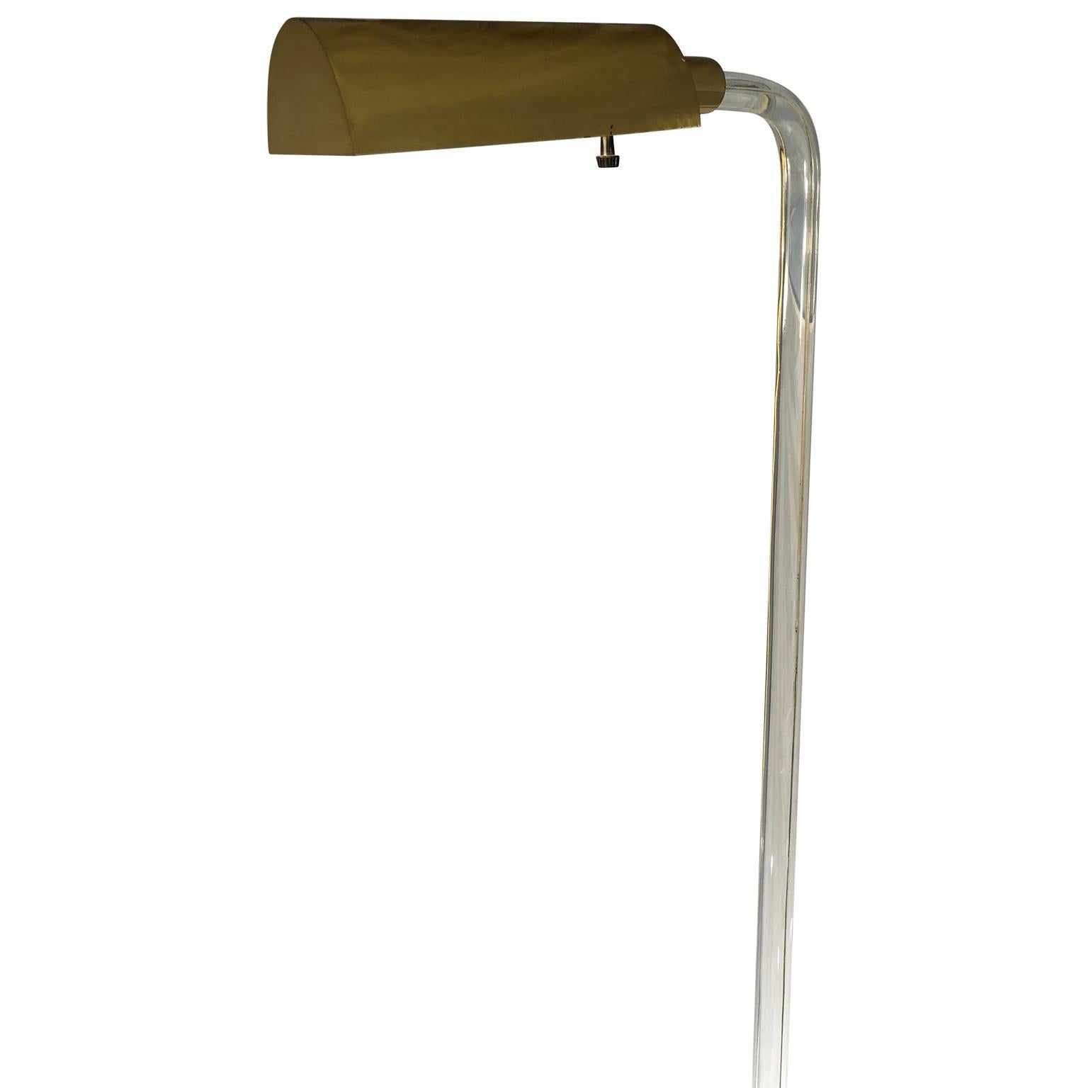 Peter Hamburger Crylicord Floor Lamp In Lucite And Brass In Good Condition In Haddonfield, NJ