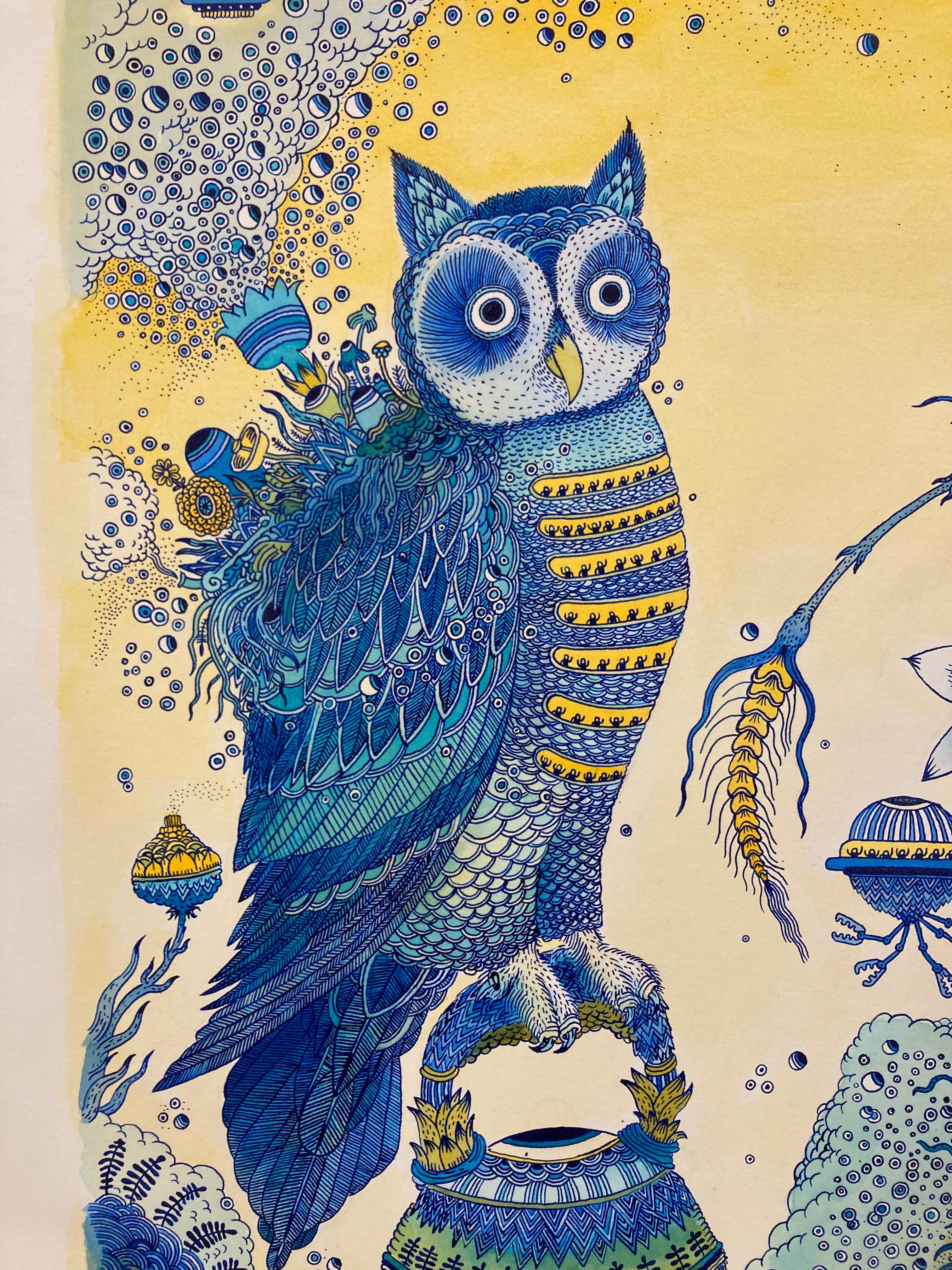 Technique de hibou bleu cobalt, oiseau, fleurs jaunes champignons futuristes - Painting de Peter Hamlin