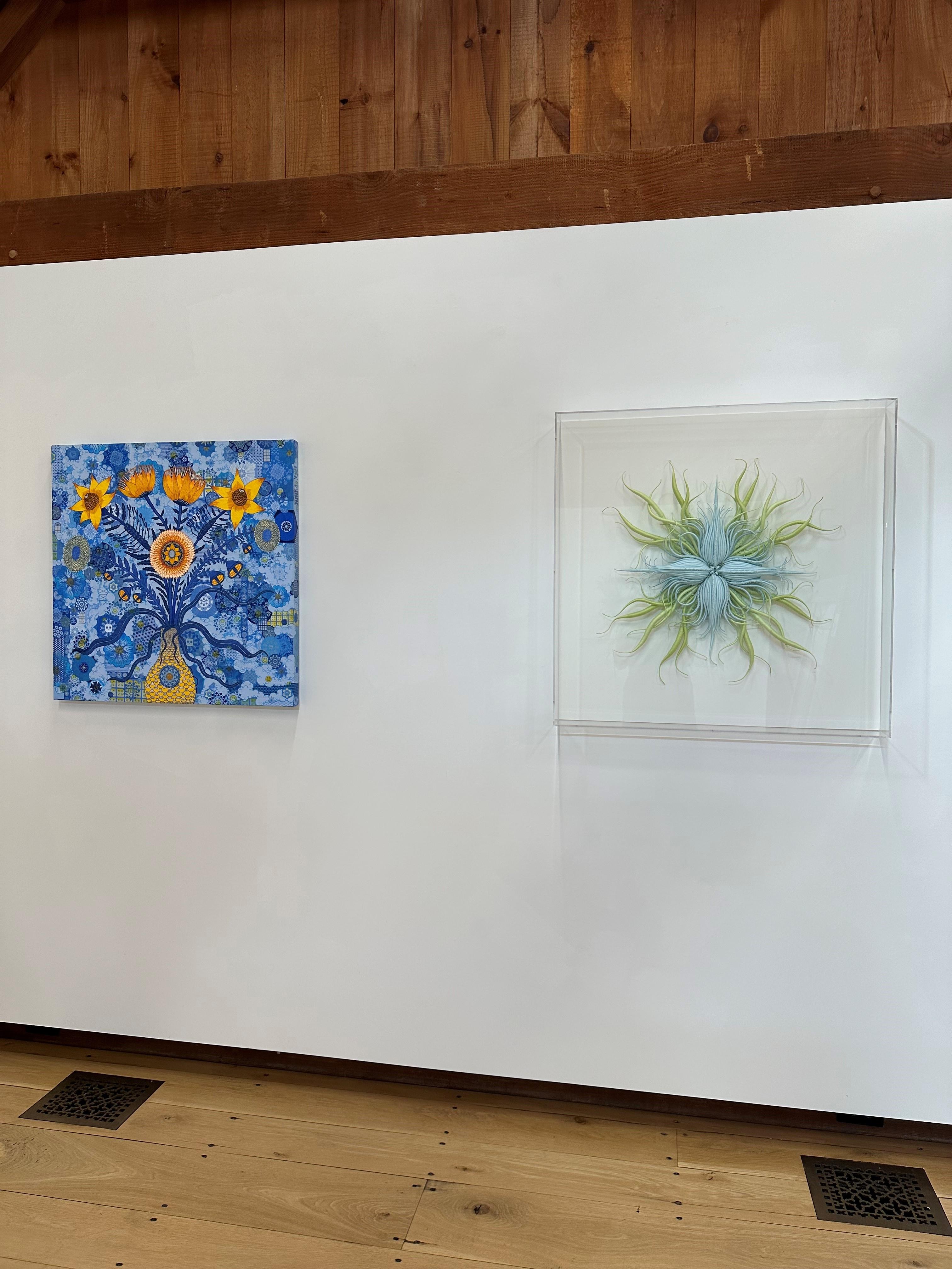 Centrale elettrica, fiori gialli Indaco, blu pervinca Botanica futuristica in vendita 6