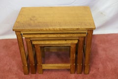 PETER HEAP, WETWANG (1945-2022) Rabbitman Lovely Oak Nest Of Three Tables
