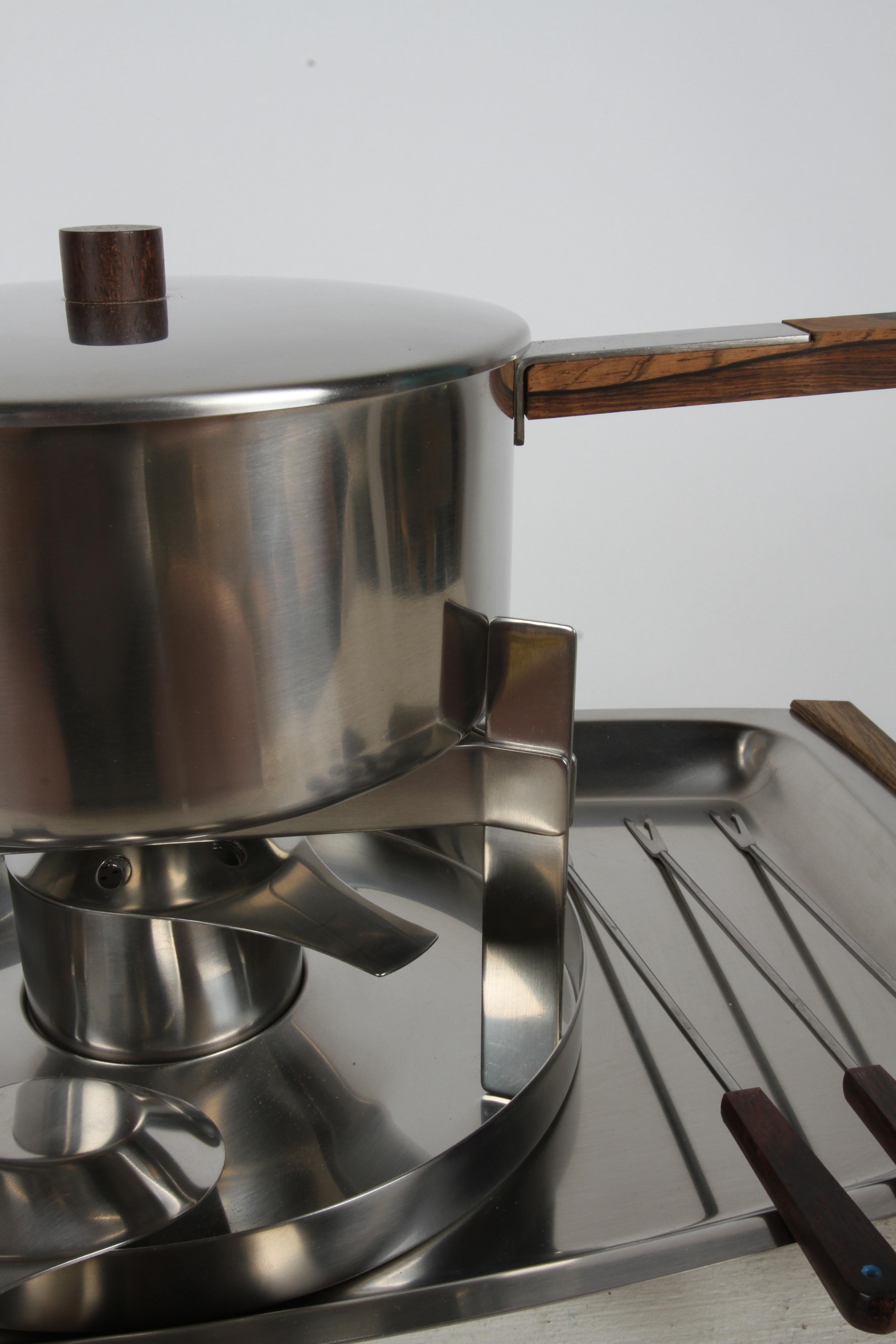 Peter Holmblad Fondue set for Stelton Denmark Stainless Steel & Rosewood - NOS For Sale 5