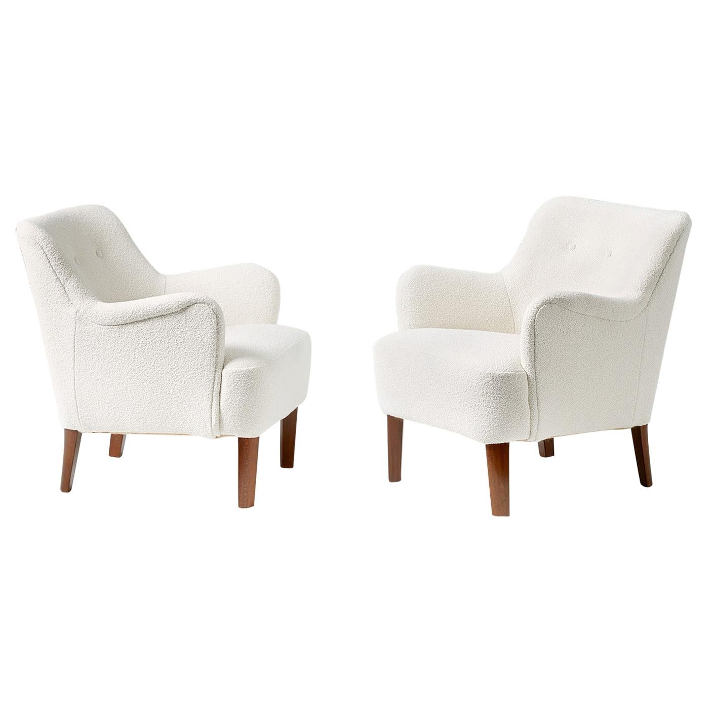 Peter Hvidt 1940s Pair of Boucle Armchairs for Fritz Hansen