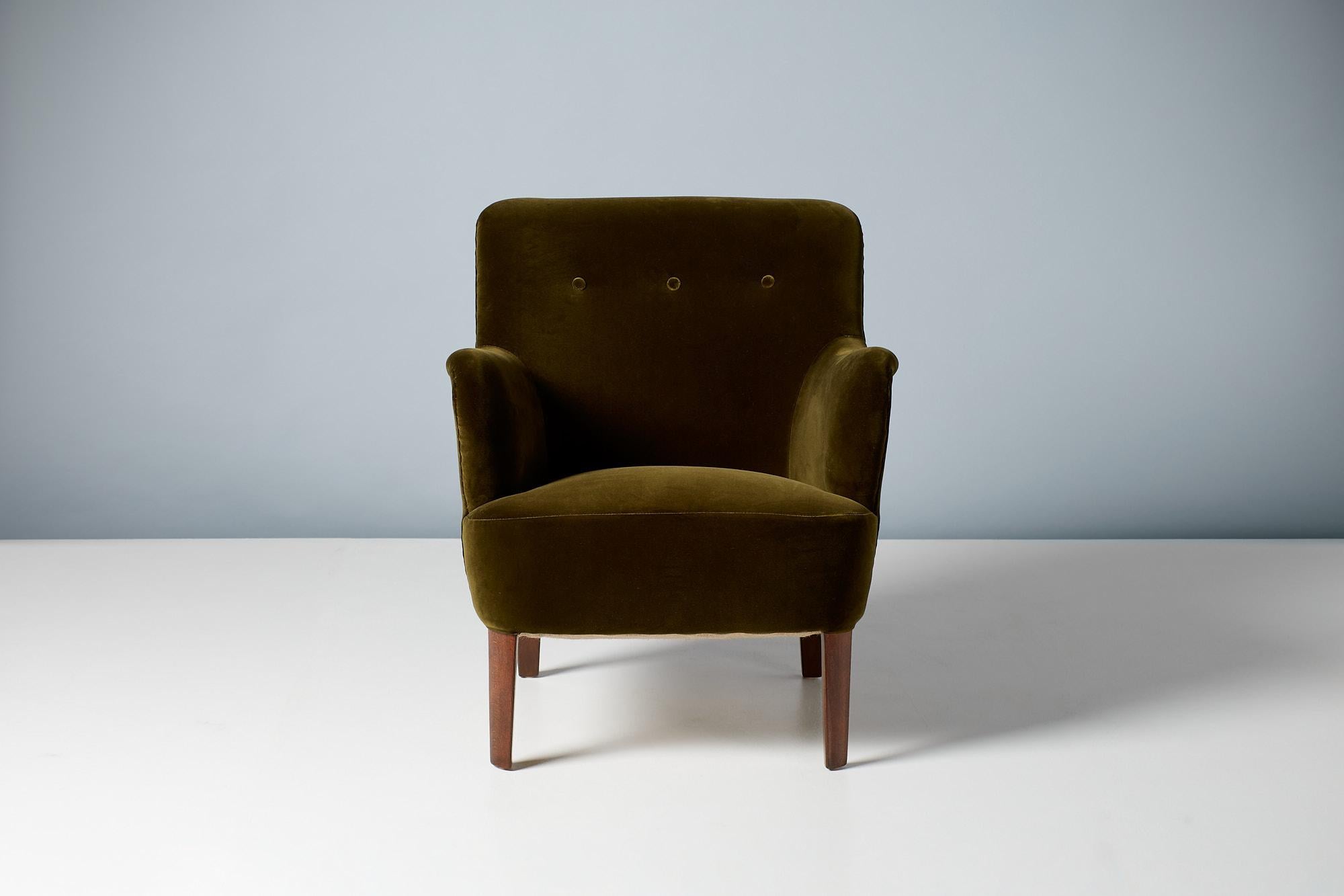 Scandinave moderne Paire de fauteuils en velours Peter Hvidt des années 1940 pour Fritz Hansen en vente