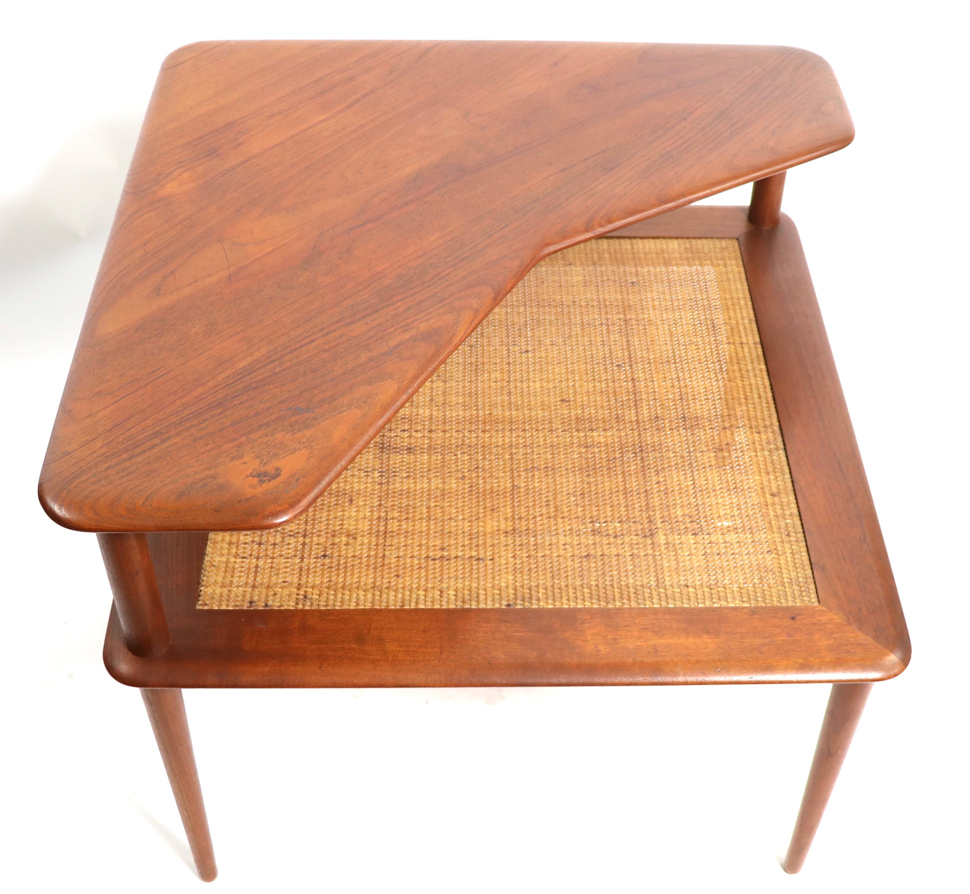 Scandinavian Modern Peter Hvidt and Olga Moregaard Two Tier Corner Table for France and Son