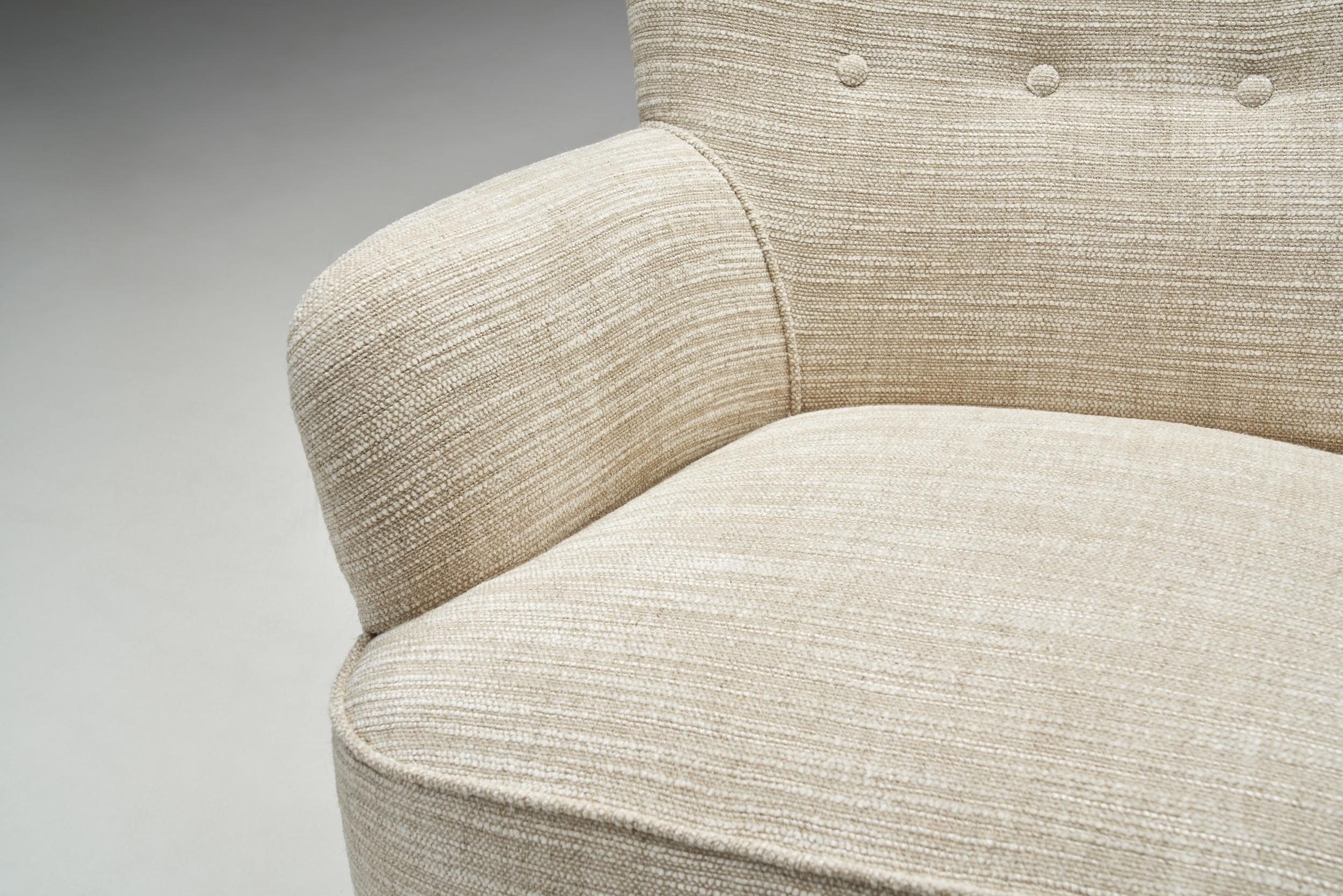 Fabric Peter Hvidt and Orla Mølgaard-Nielsen Armchair 