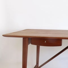 Scrivania di Peter Hvidt & Orla Mølgaard-Nielsen, Danimarca anni '50