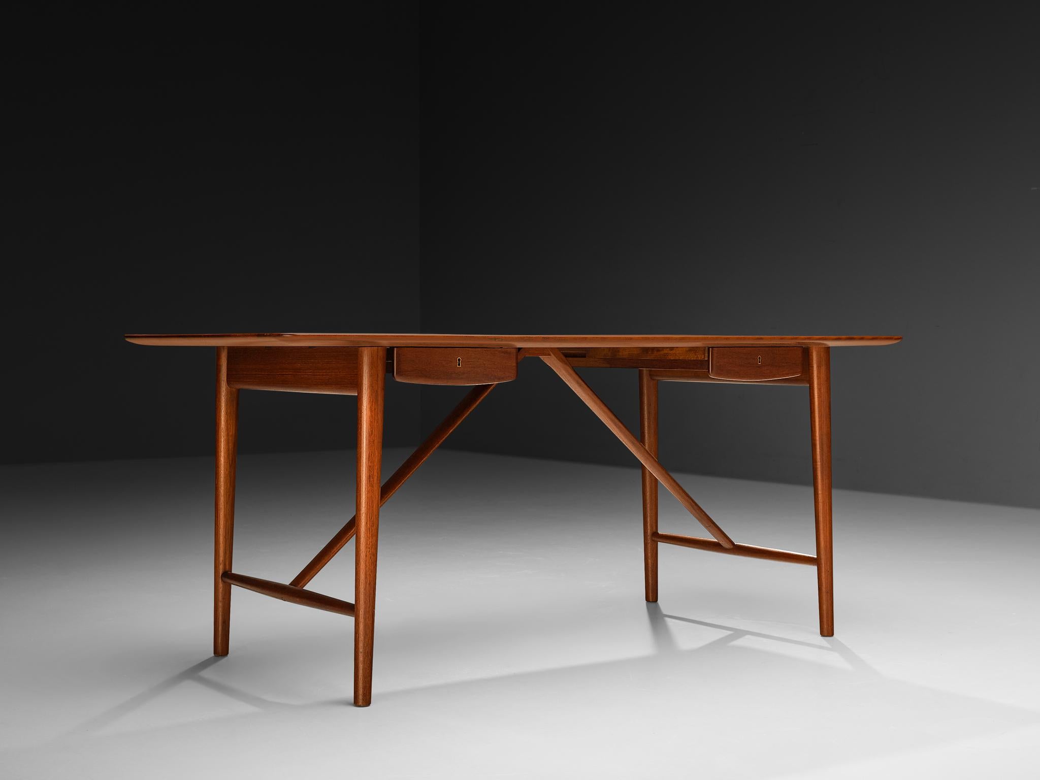 Peter Hvidt and Orla Mølgaard Nielsen Desk in Solid Teak For Sale 4