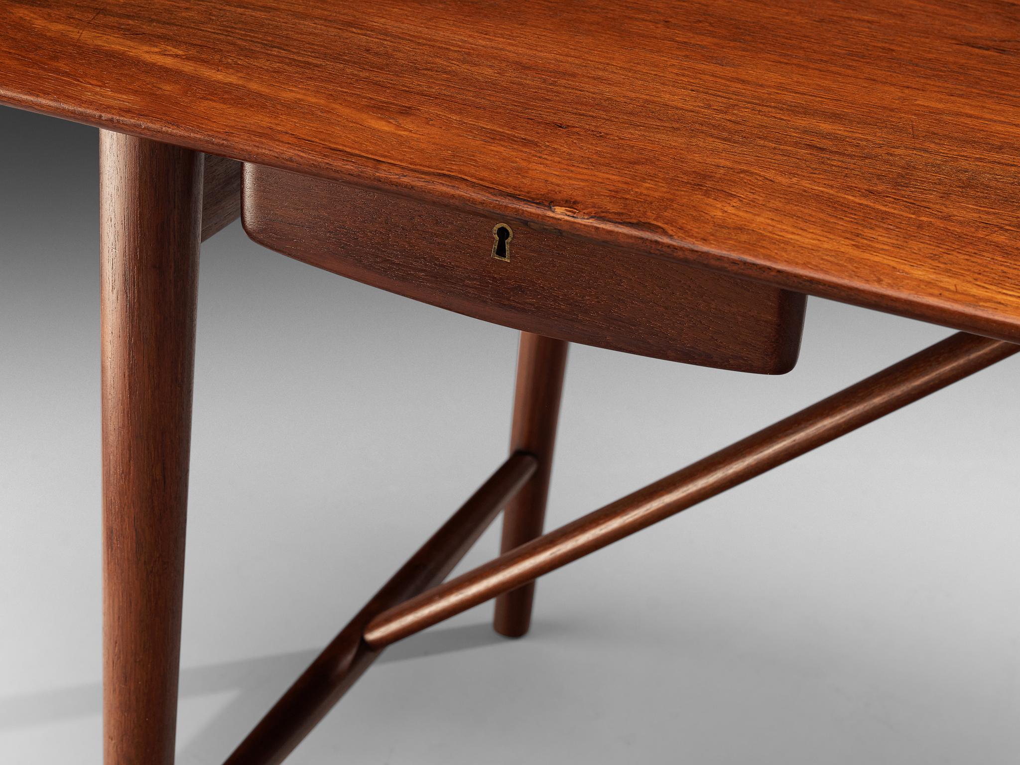 Peter Hvidt and Orla Mølgaard Nielsen Desk in Solid Teak For Sale 5