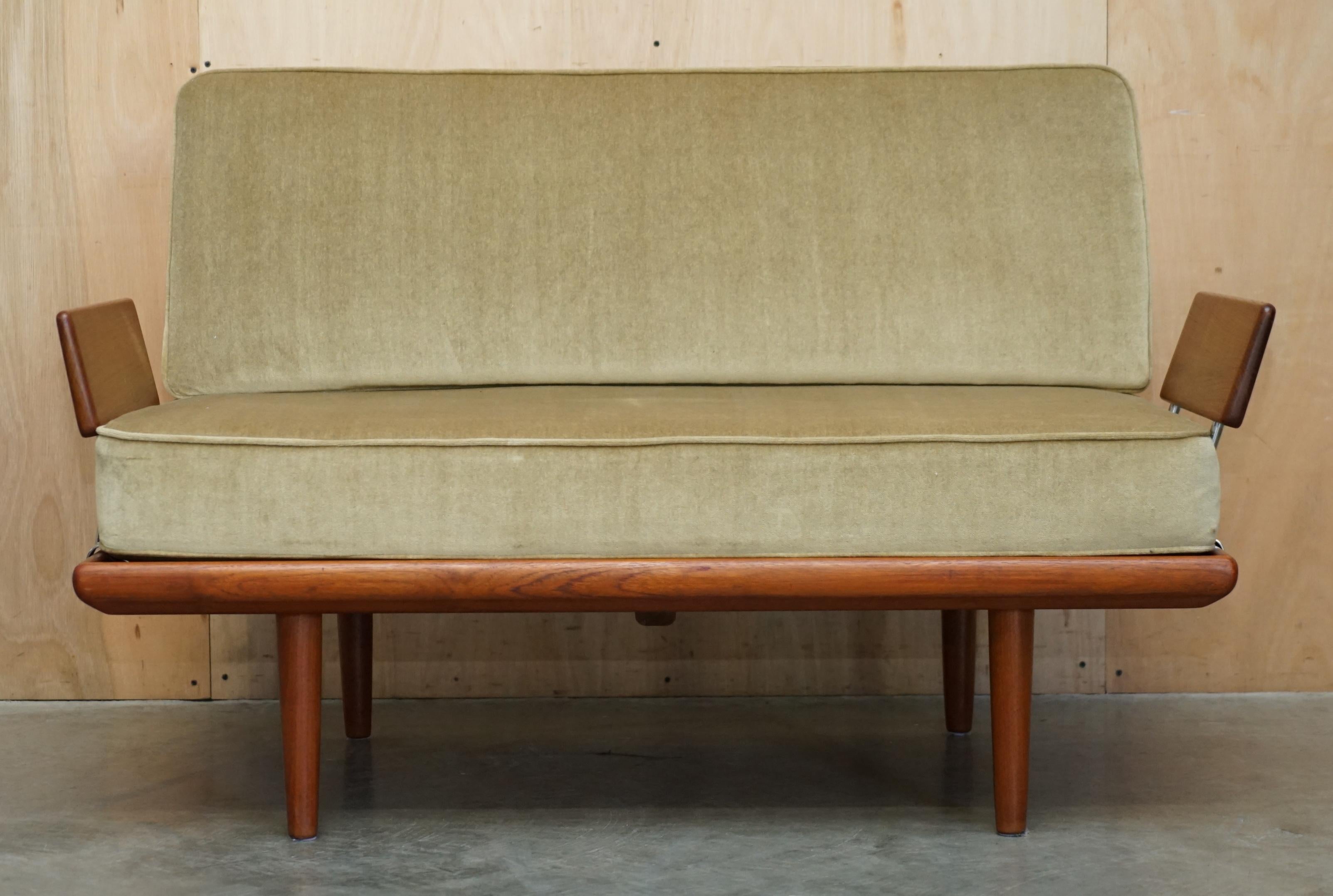 Royal House Antiques

Royal House Antiques is delighted to offer for sale this stunning original Mid Century Modern circa 1960 Peter Hvidt and Orla Mølgaard Nielsen for France & Son daybed sofa 

Please note the delivery fee listed is just a guide,