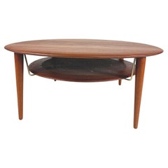 Peter Hvidt and Orla Mølgaard-Nielsen Round Solid Teak Coffee Table  Denmark, 19
