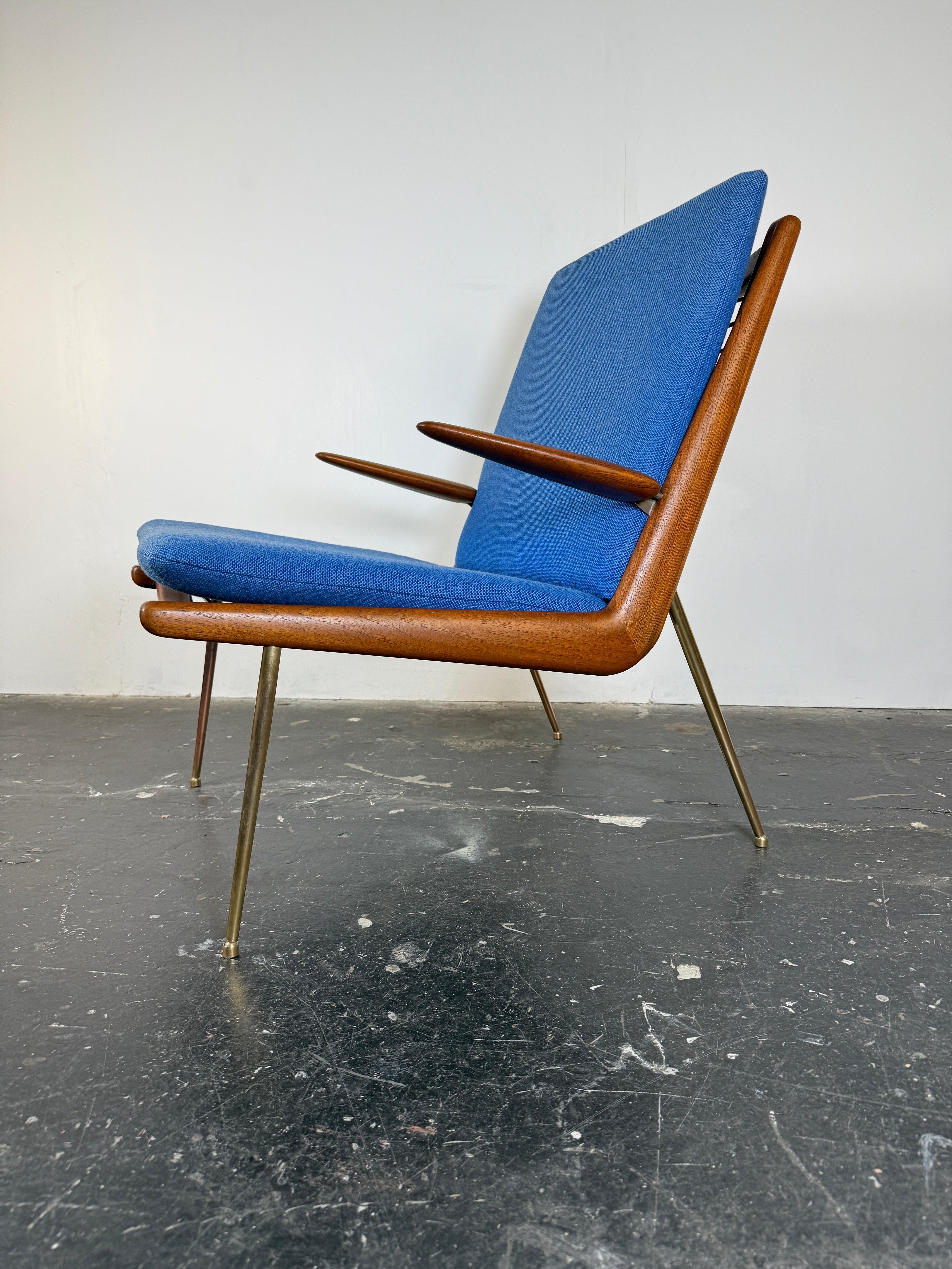 Peter Hvidt y Orla Molgaard-Nielsen Modelo de silla bumerán  FD-135 Latón en venta