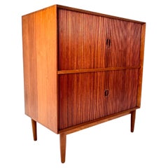 Peter Hvidt Cabinet