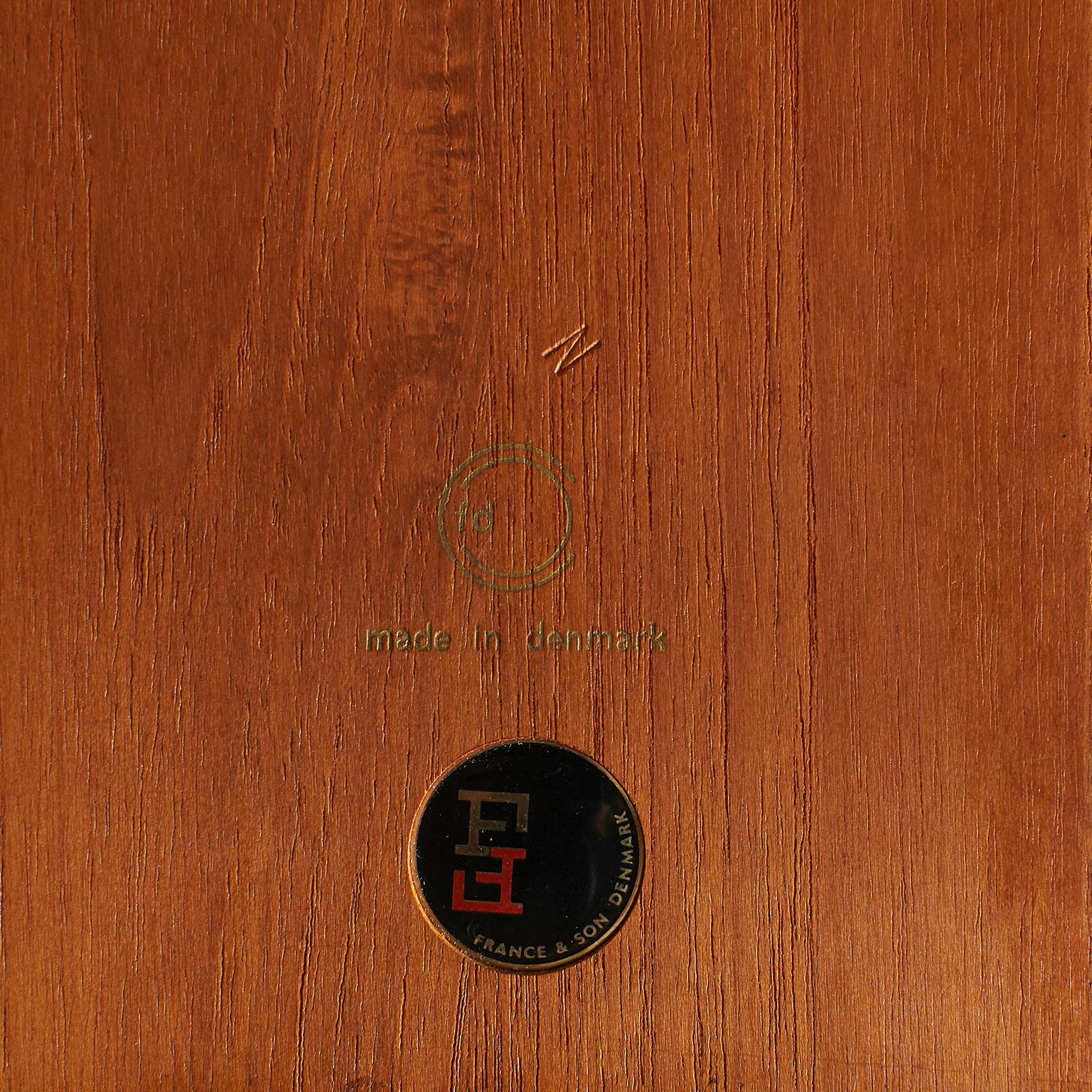 Peter Hvidt Coffee Table Model #523 In Good Condition In San Francisco, CA