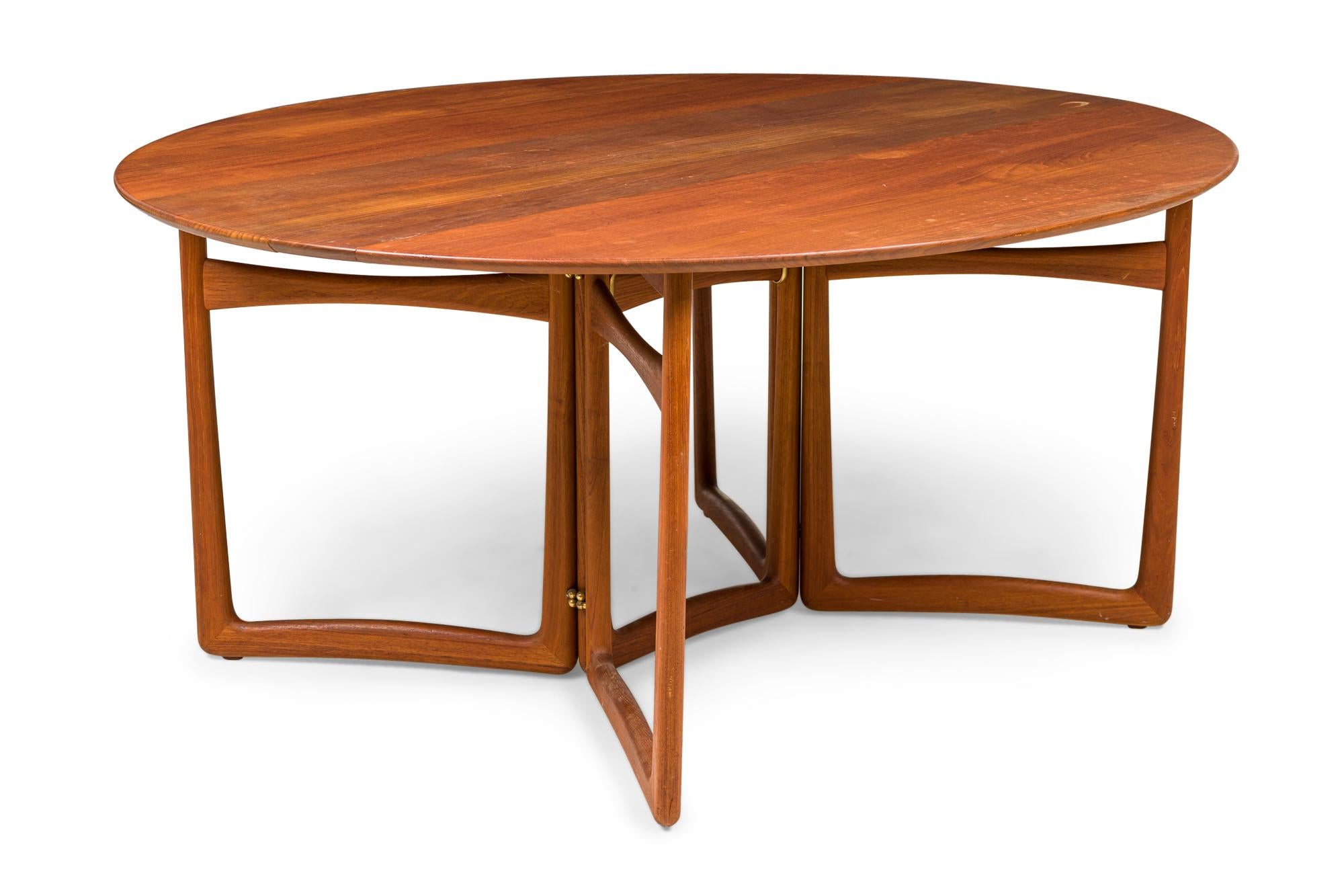 Peter Hvidt Danish Gate Leg Drop Leaf Console / Dining Table In Good Condition For Sale In New York, NY