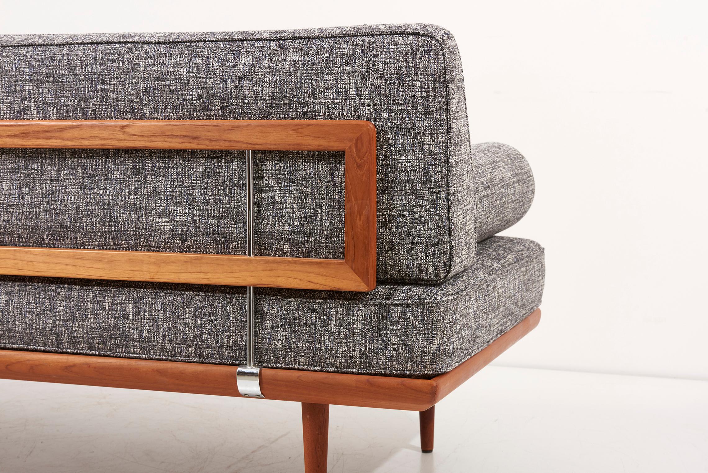 Peter Hvidt Gray Daybed or Sofa, Denmark 1950s For Sale 1