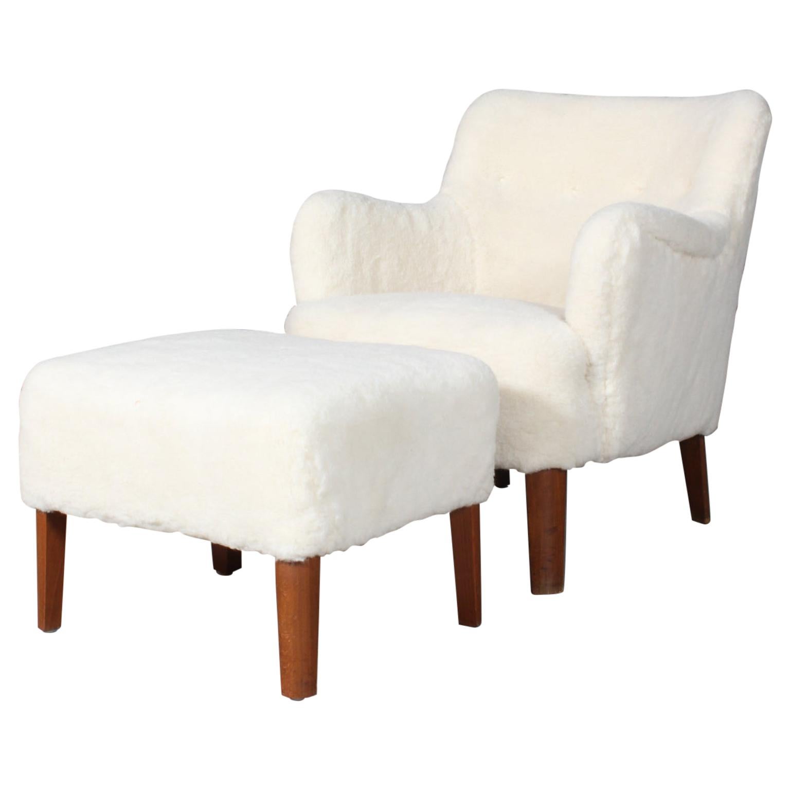 Peter Hvidt Early Lounge Chair and Ottoman in Lambskin