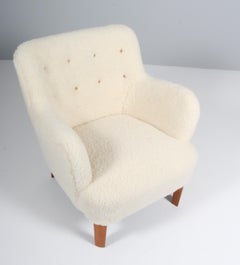 Peter Hvidt Early Lounge Chair in Sheepskin