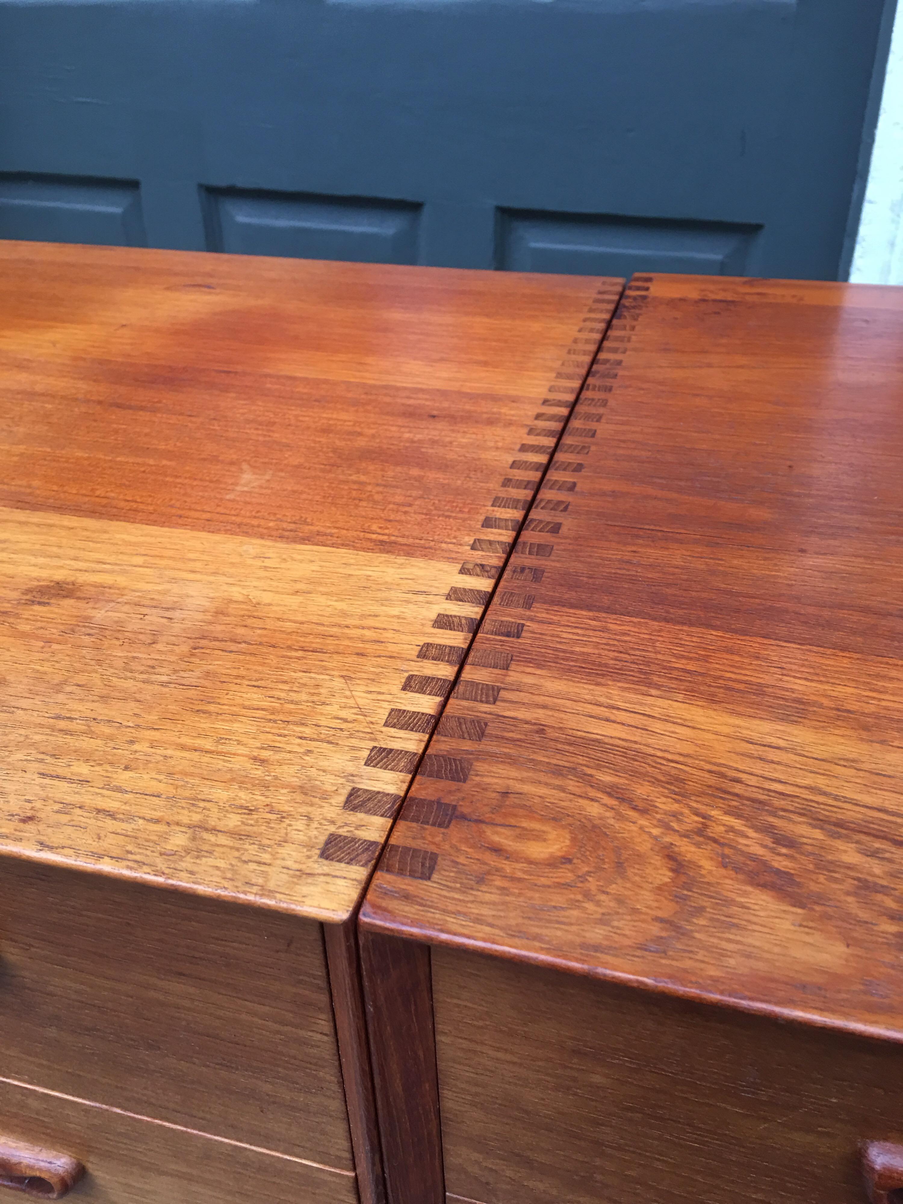 Peter Hvidt for John Stuart Teak Cabinet 1 left! (Teakholz)