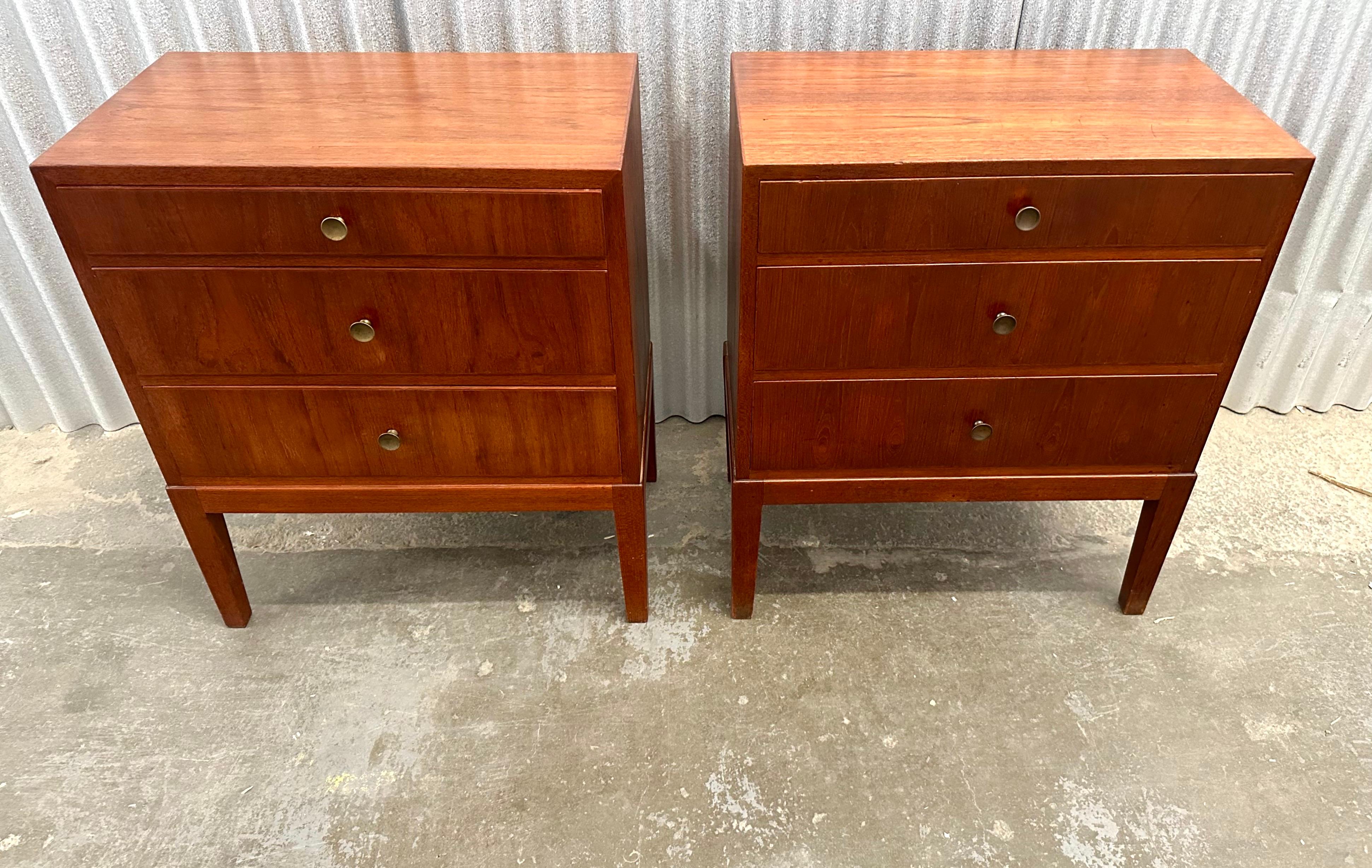 Mid-Century Modern Peter Hvidt for Thorald Madsen, Pair of Petite Teak Cabinets For Sale