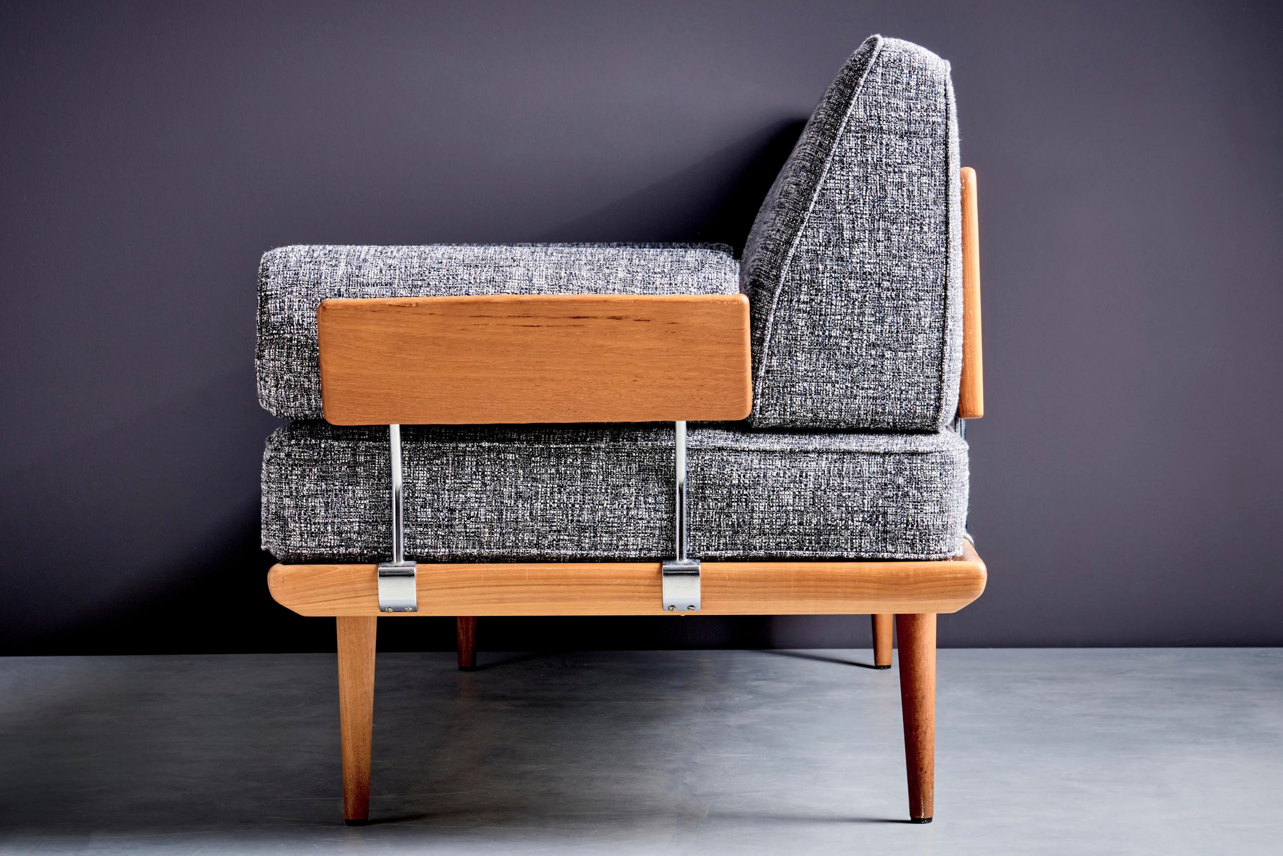 Danese Peter Hvidt Gray Daybed or Sofa, Denmark 1950s in vendita