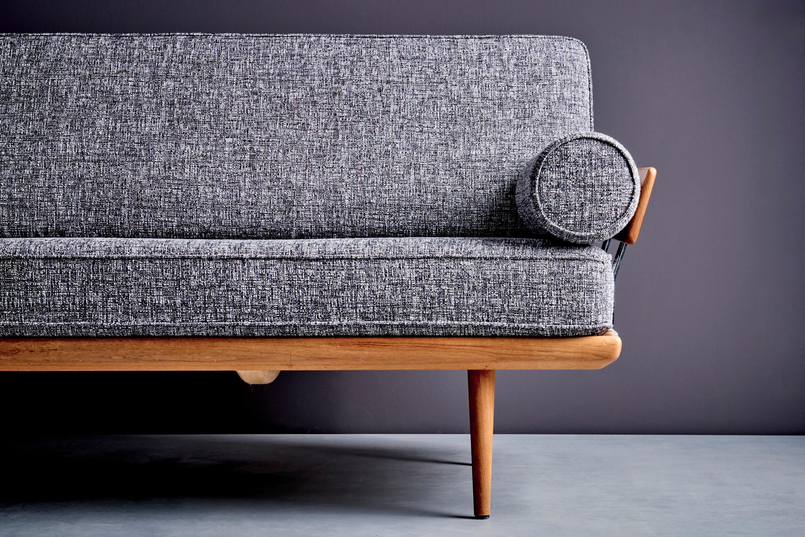 Tappezzeria Peter Hvidt Gray Daybed or Sofa, Denmark 1950s in vendita