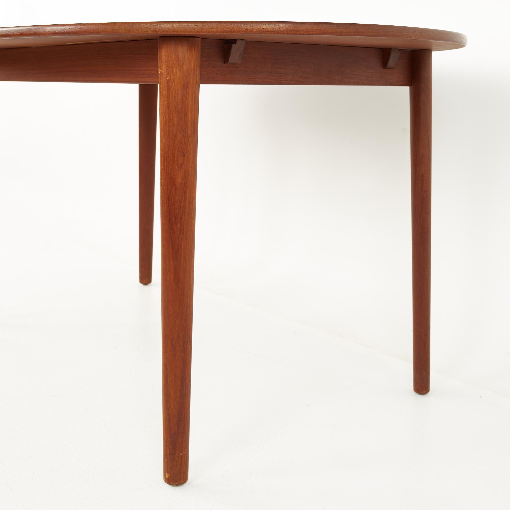 Late 20th Century Peter Hvidt Mid Century Dining Table with 2 Leaves