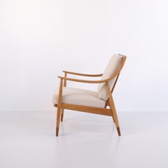 Peter Hvidt & Mølgaard FD 135 Oak and Teak Armchair by France & Daverkosen, 1950