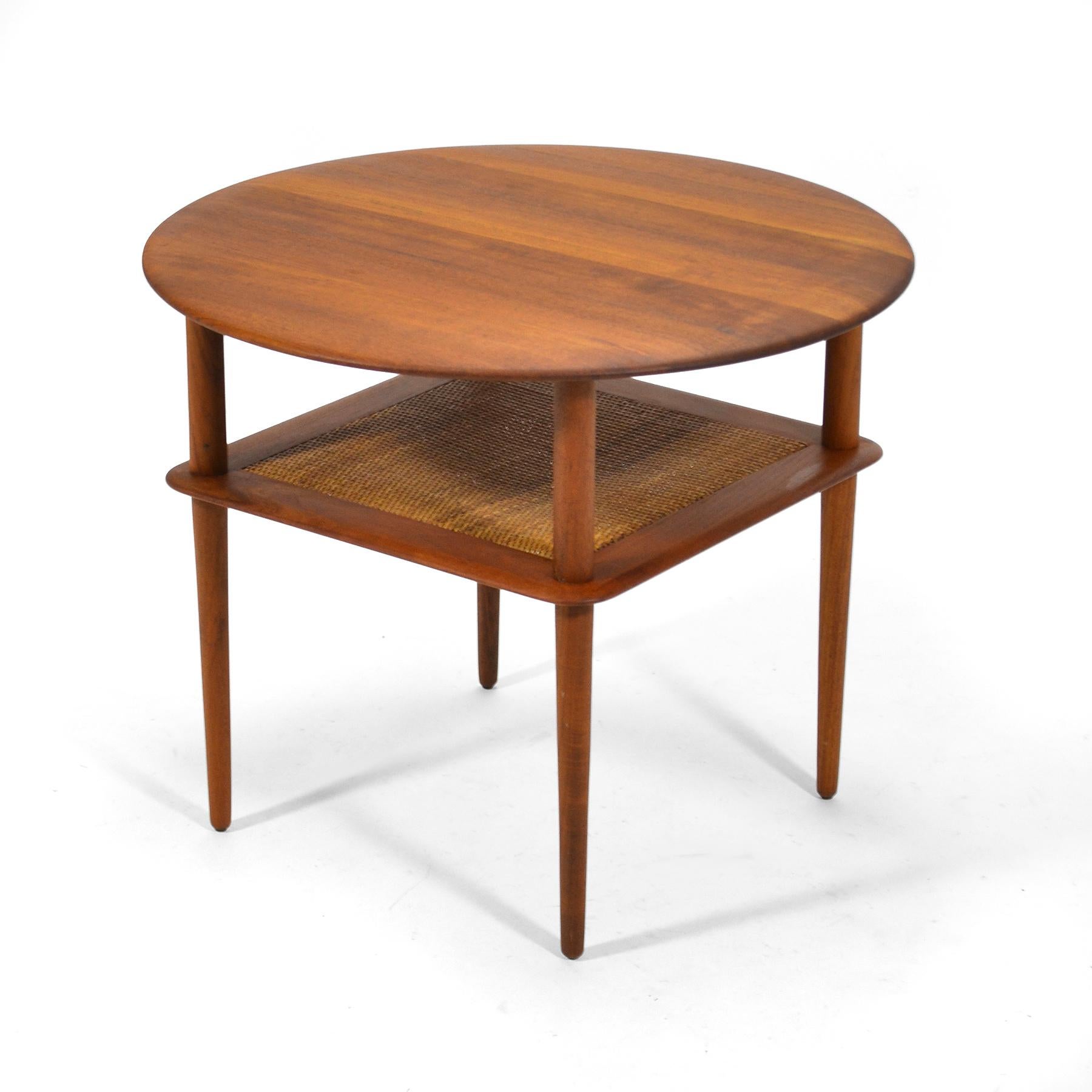 Scandinavian Modern Peter Hvidt/ Mølgaard-Nielsen FD 522 Occasional Table