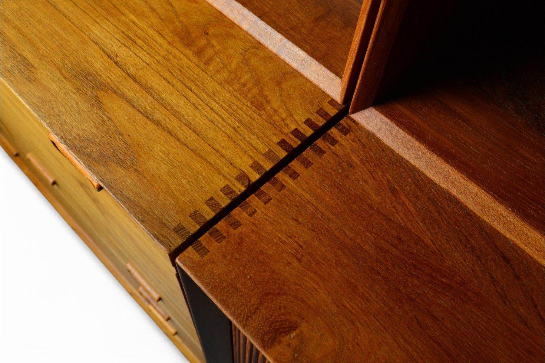 Librerie / pensili modulari in teak massiccio di Peter Hvidt in vendita 5