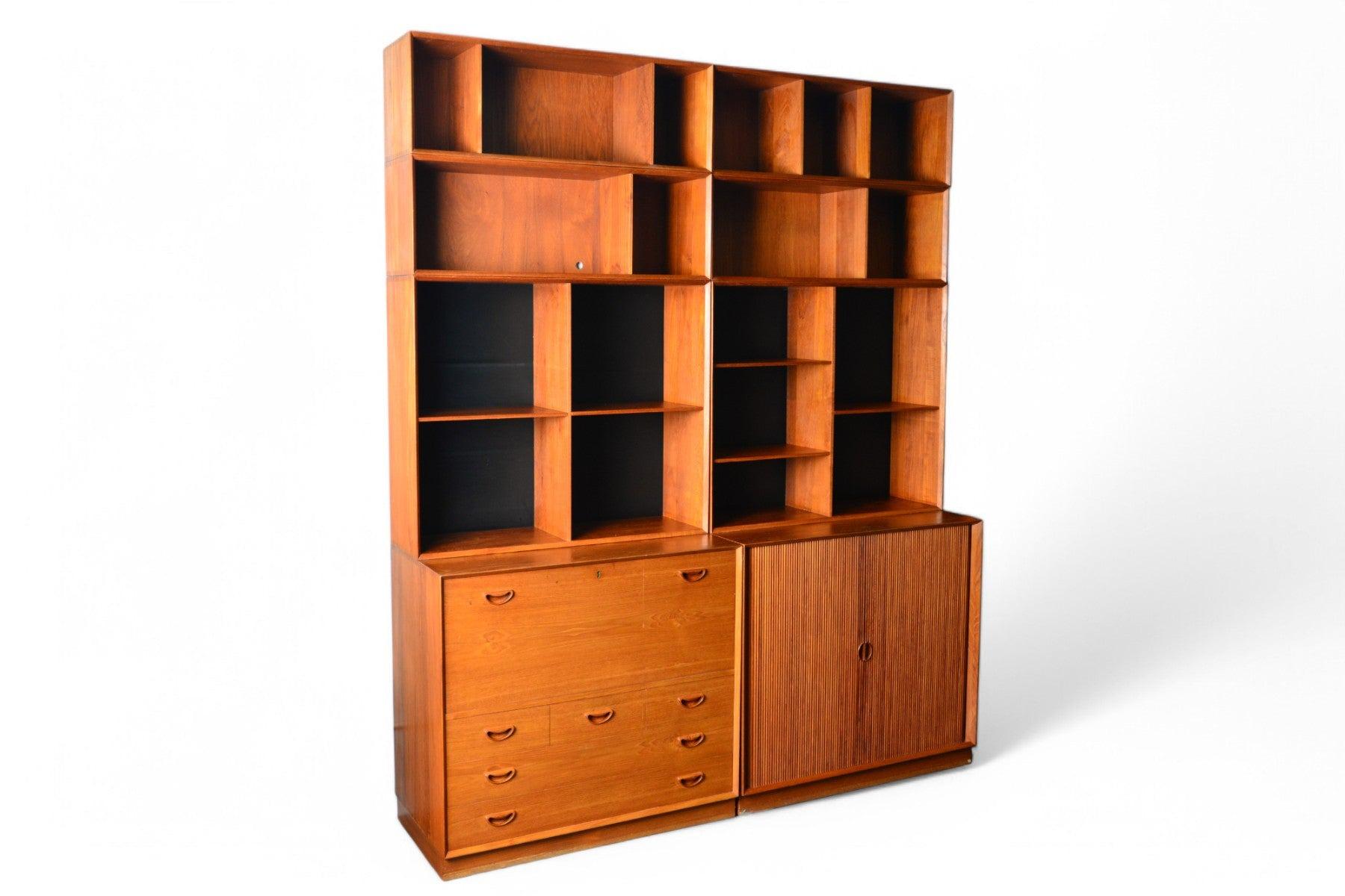 Danese Librerie / pensili modulari in teak massiccio di Peter Hvidt in vendita