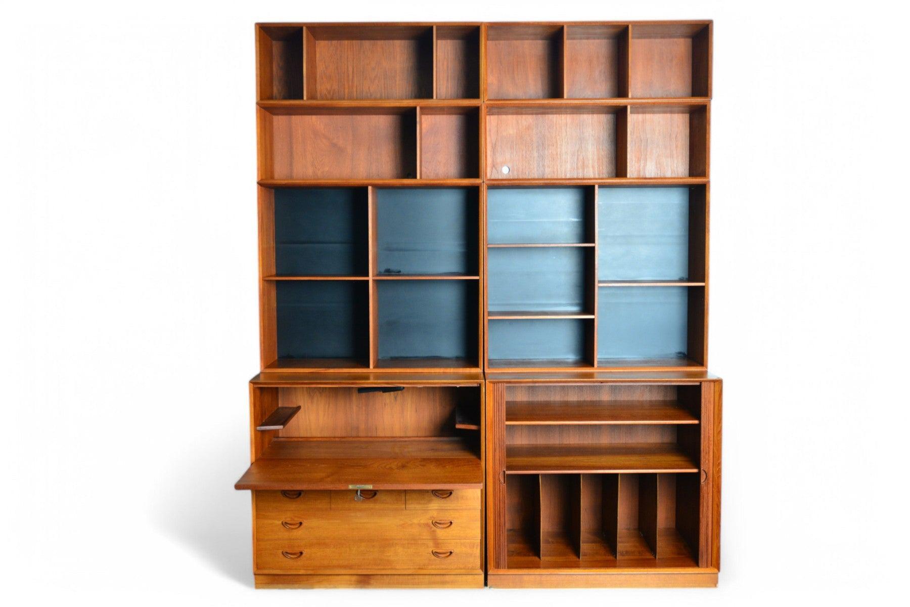 Librerie / pensili modulari in teak massiccio di Peter Hvidt in vendita 1
