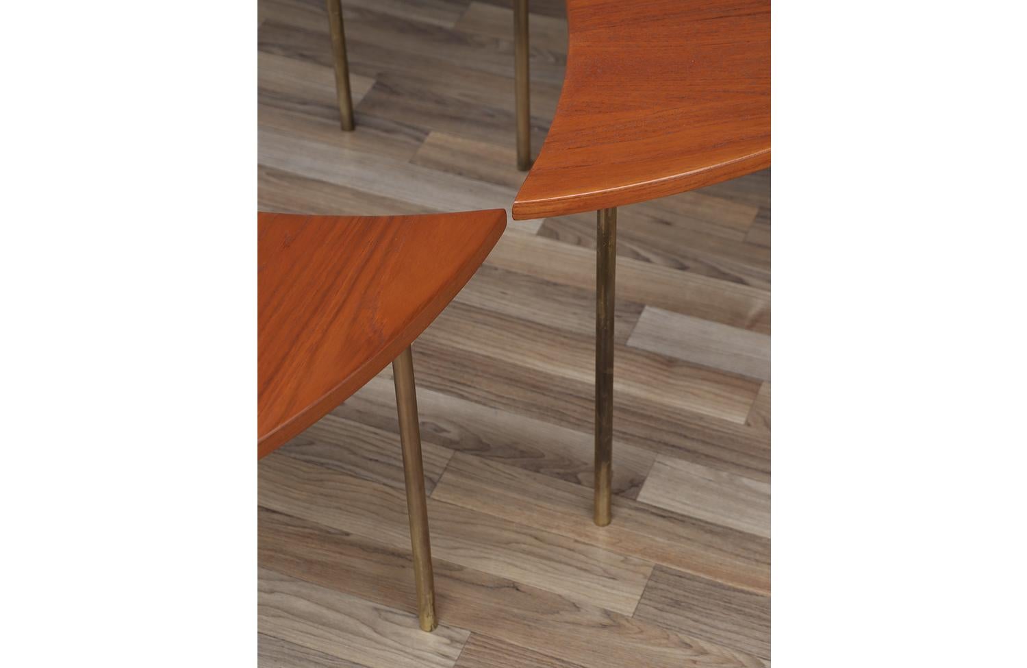 Table basse modulaire en teck et laiton de Peter Hvidt pour France & Son en vente 8