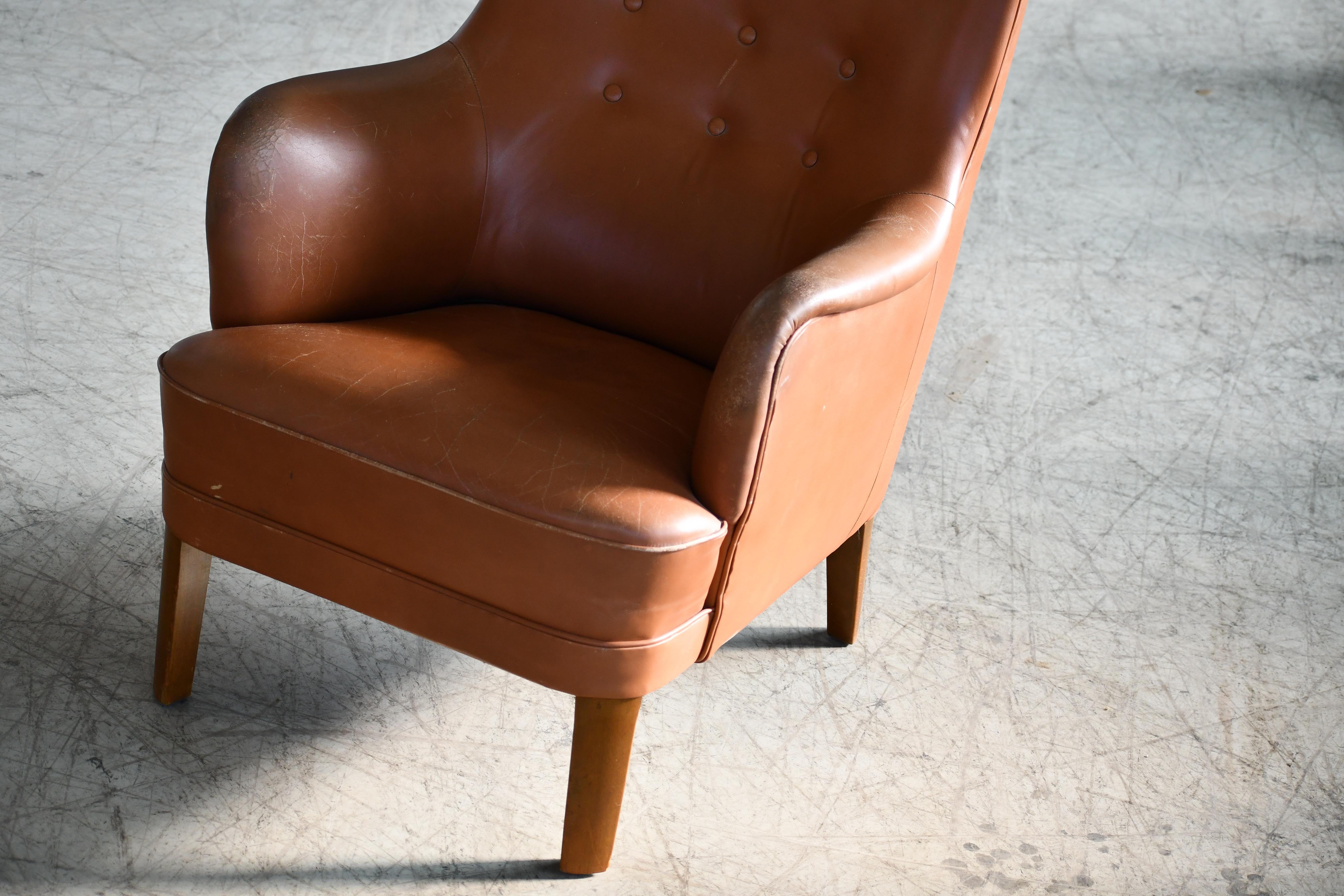 Peter Hvidt & Orla Mølgaard-Nielsen Classic Danish Tufted Leather Lounge Chair For Sale 1