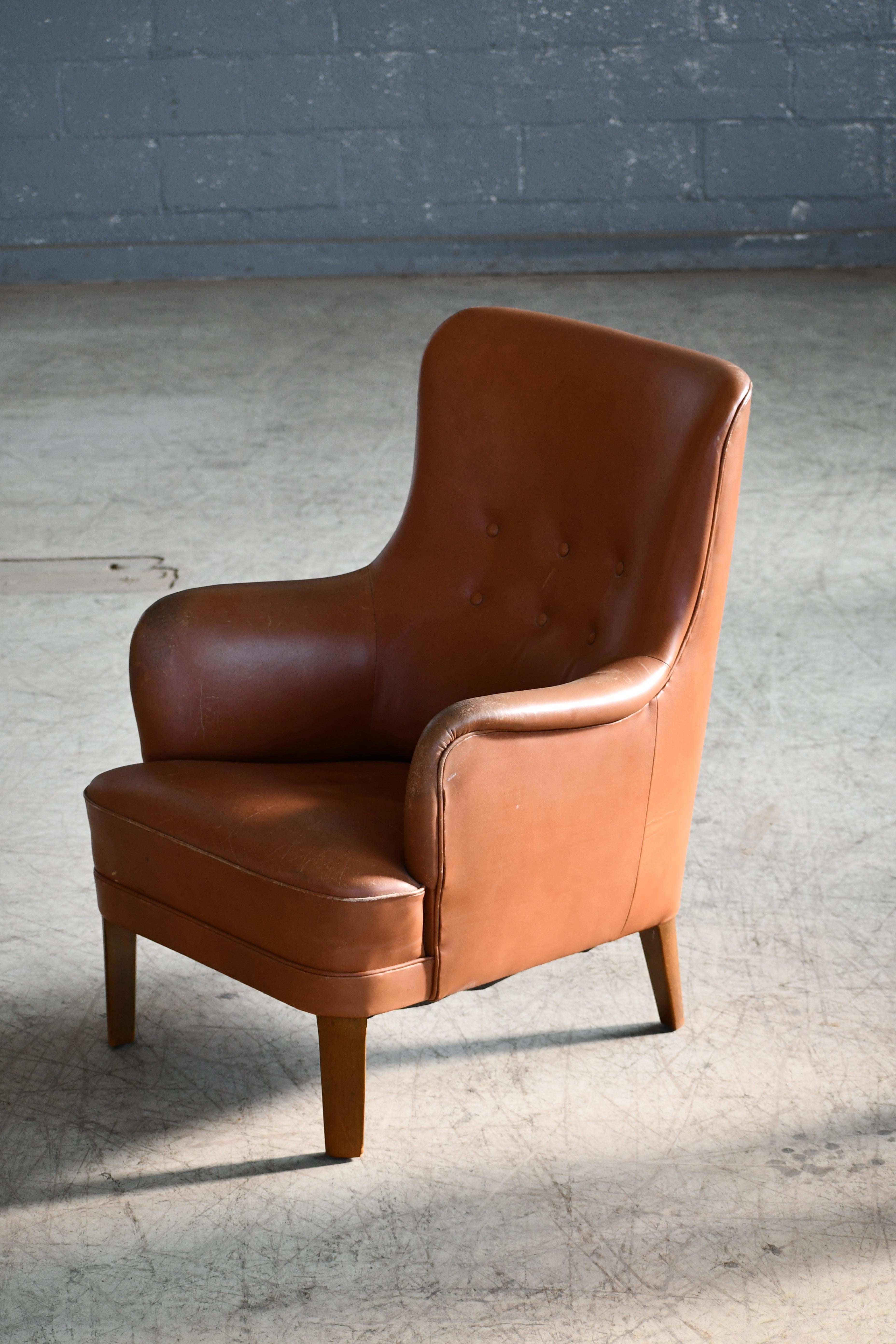 Peter Hvidt & Orla Mølgaard-Nielsen Classic Danish Tufted Leather Lounge Chair For Sale 2