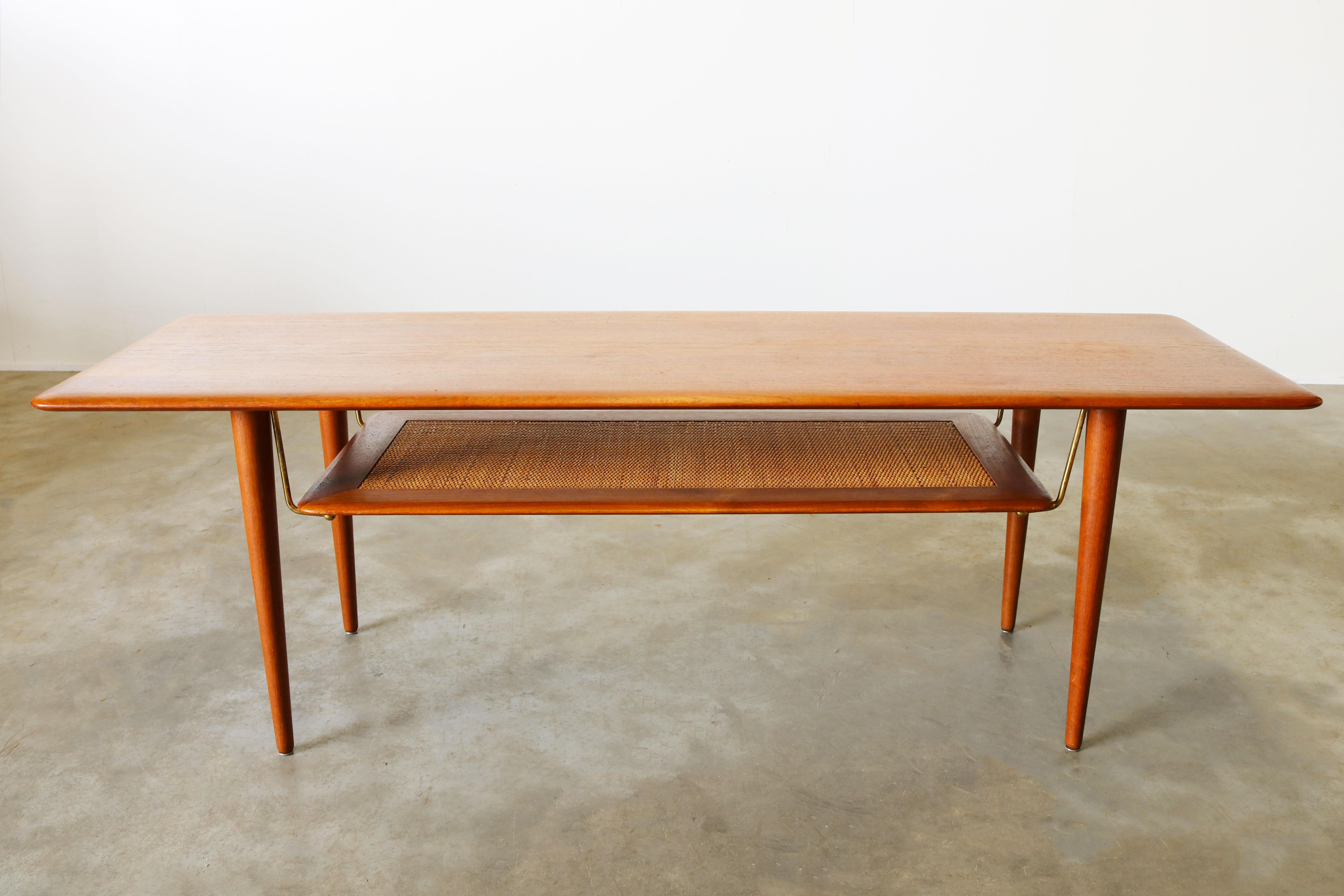 peter hvidt coffee table